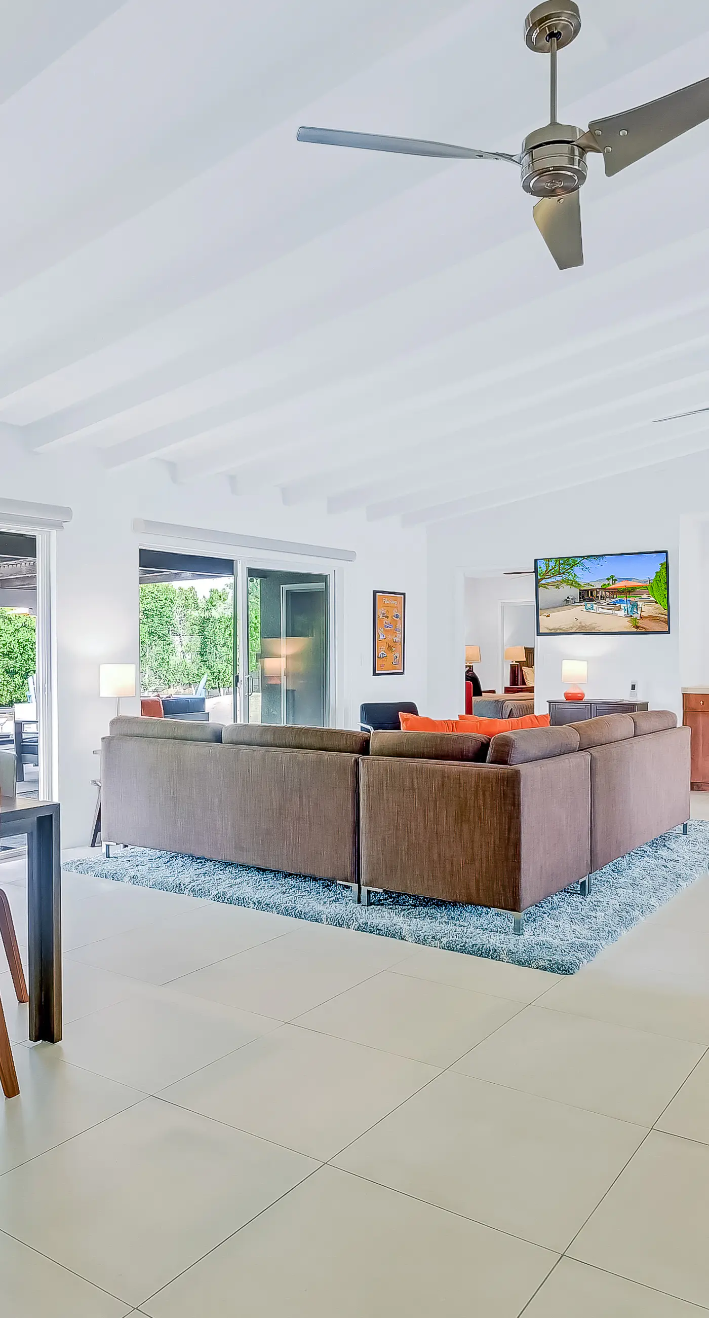 Palm Springs Modern Home - 3972