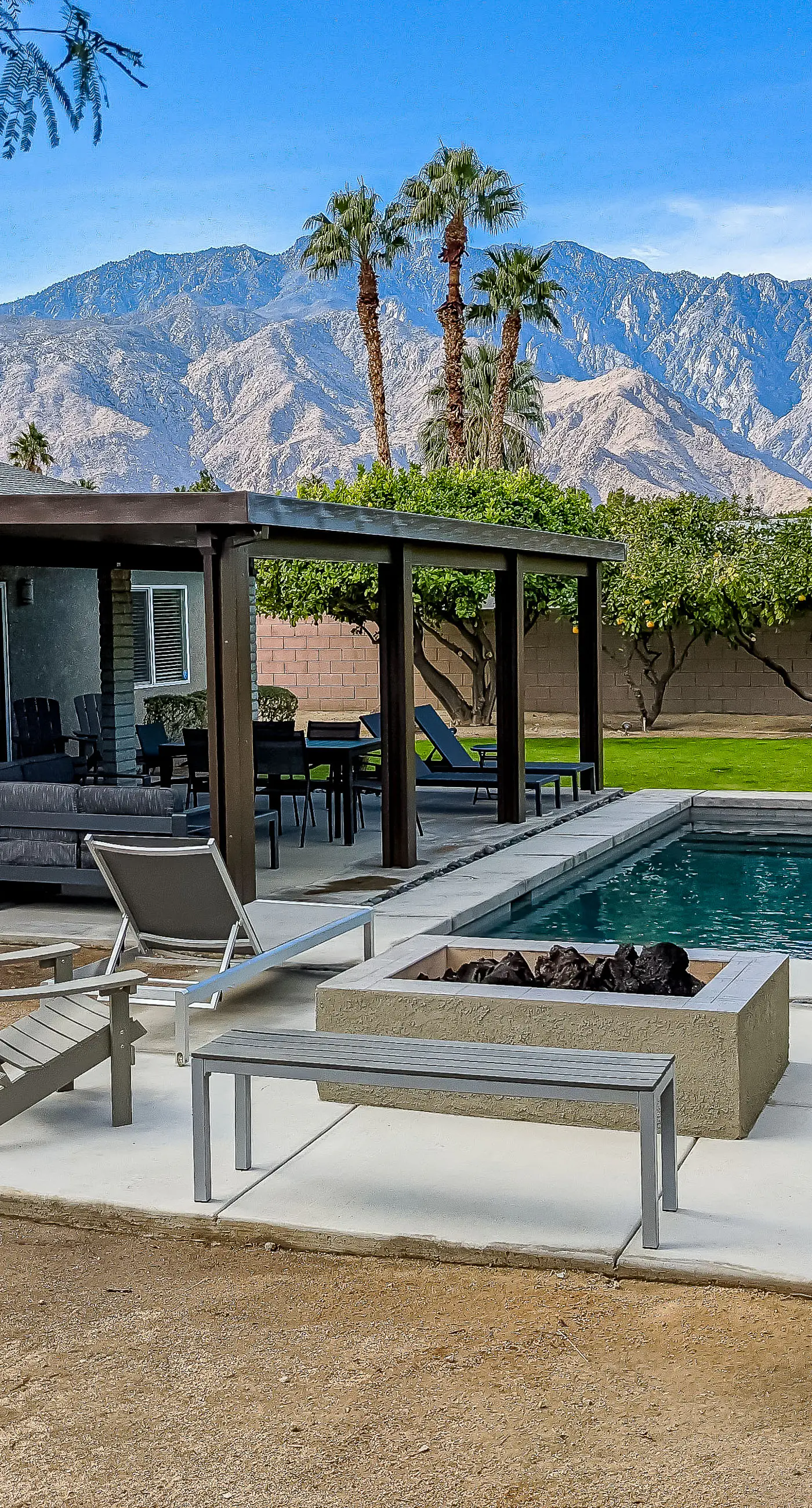 Palm Springs Modern Home - 3972