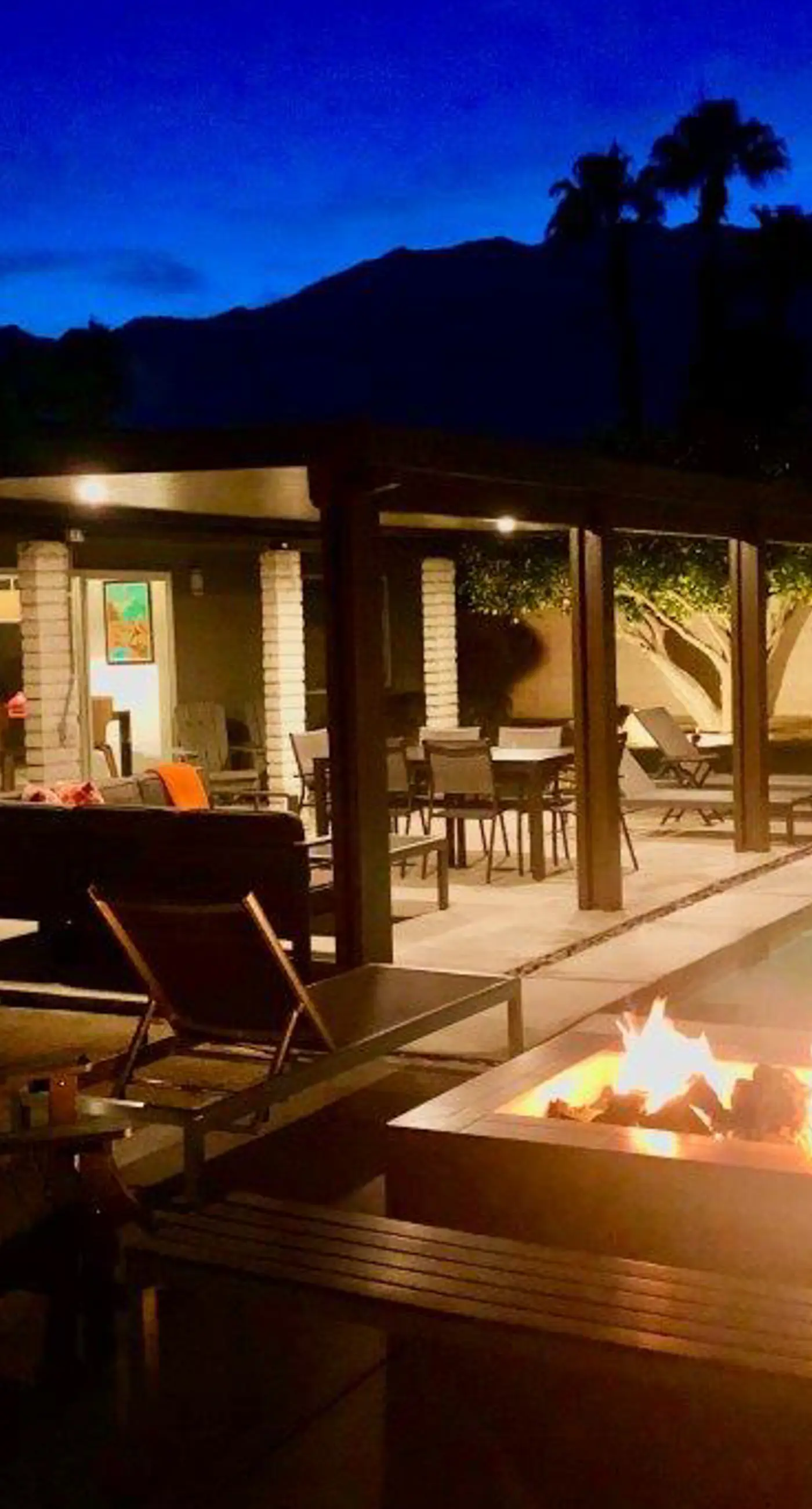 Palm Springs Modern Home - 3972