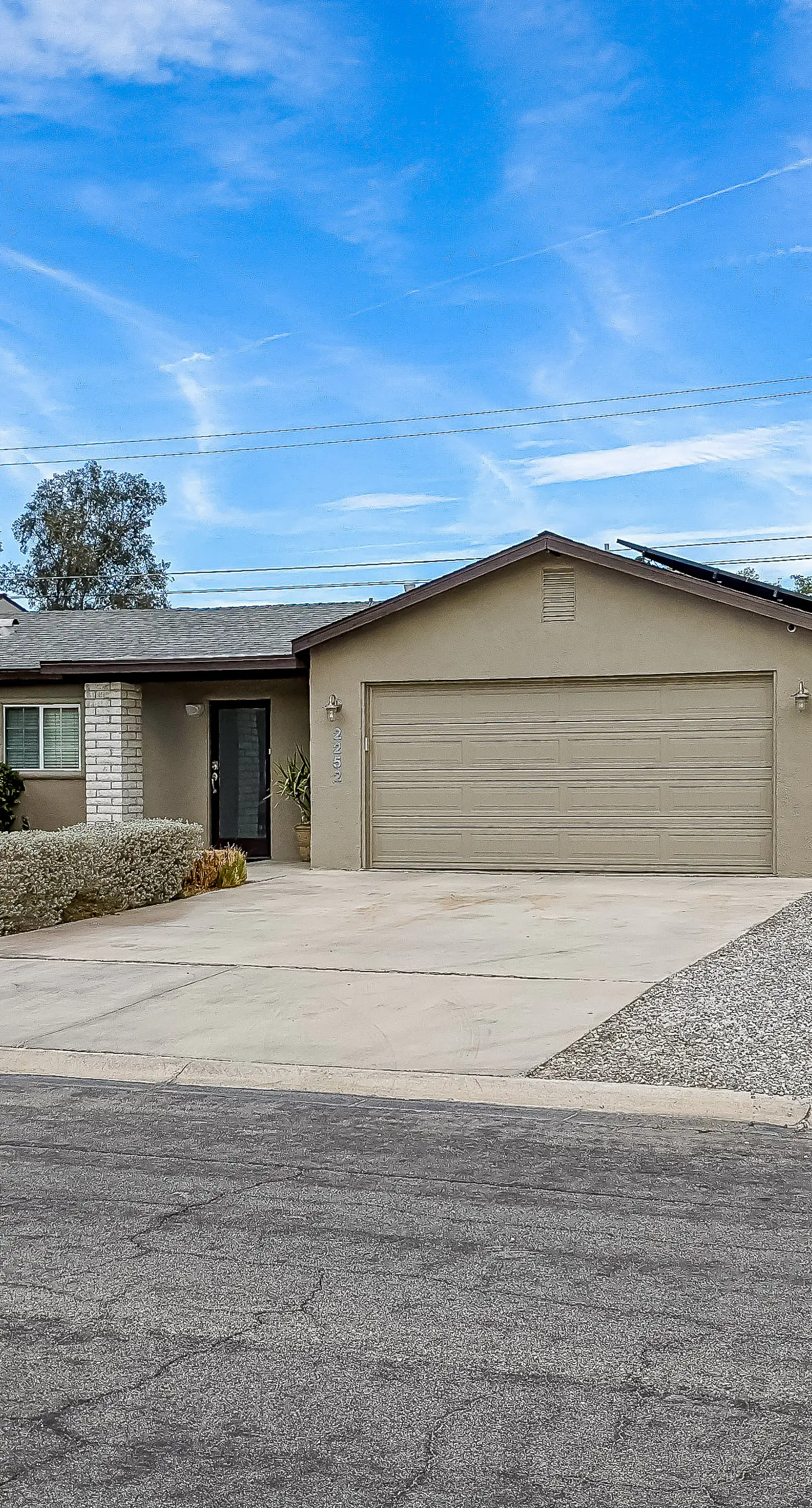 Palm Springs Modern Home - 3972