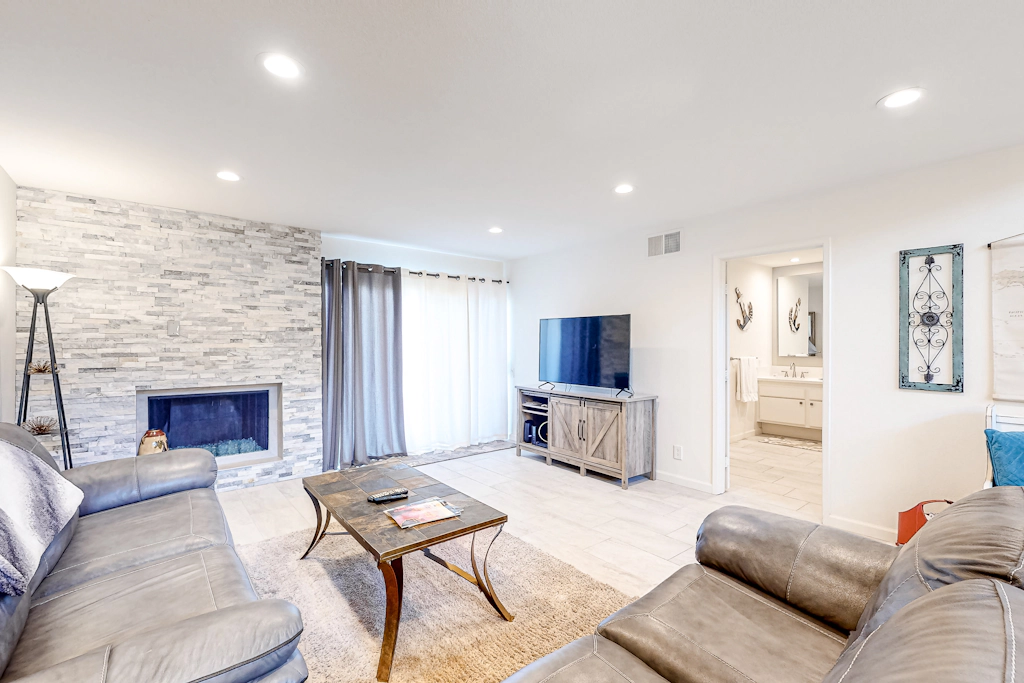 Rolling Knoll Charm | 30-night minimum rental