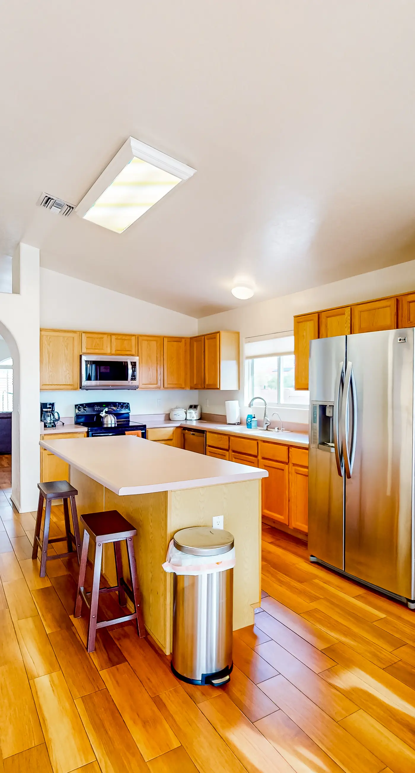 Endless Canyon Escape