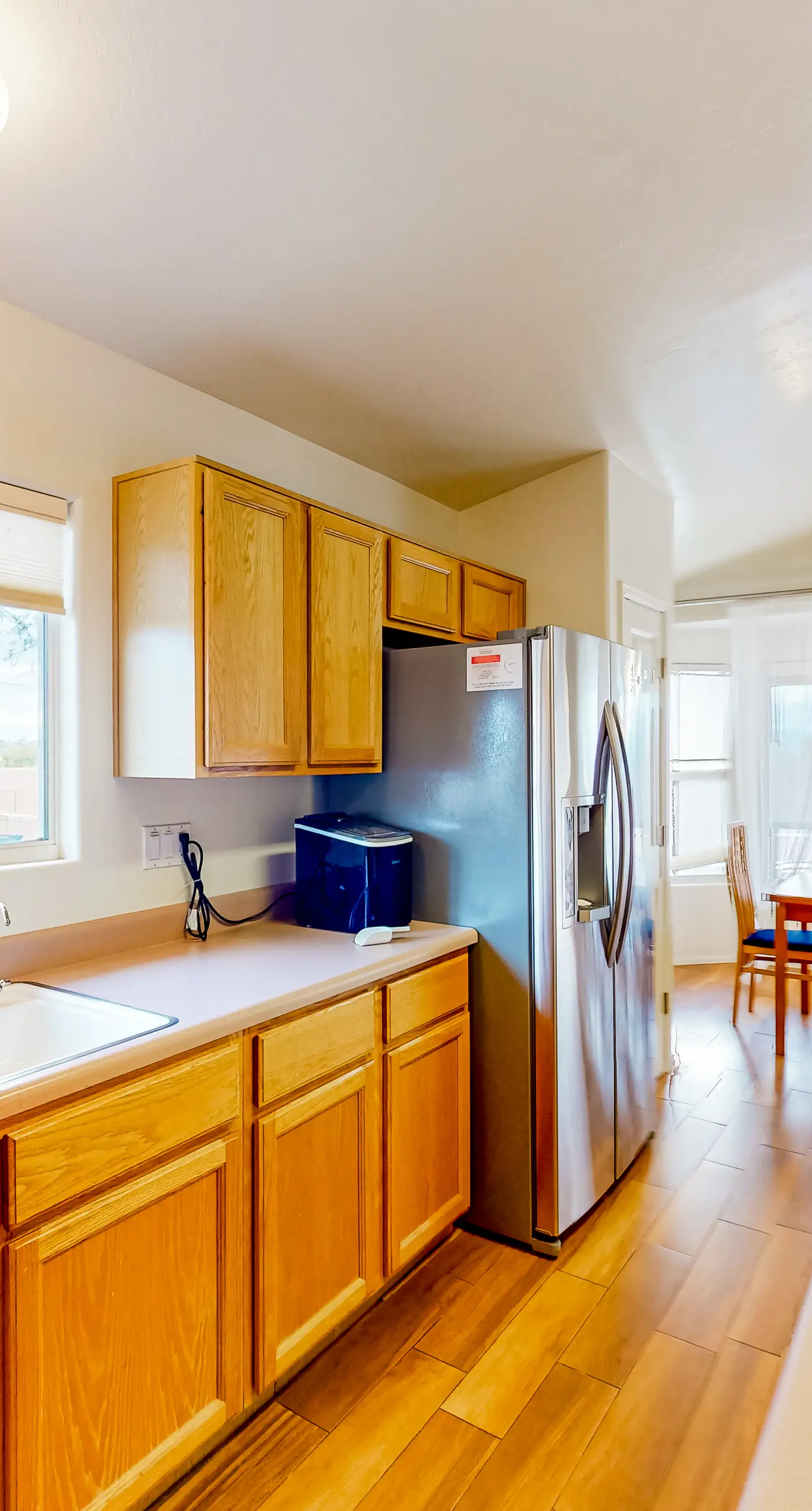 Endless Canyon Escape