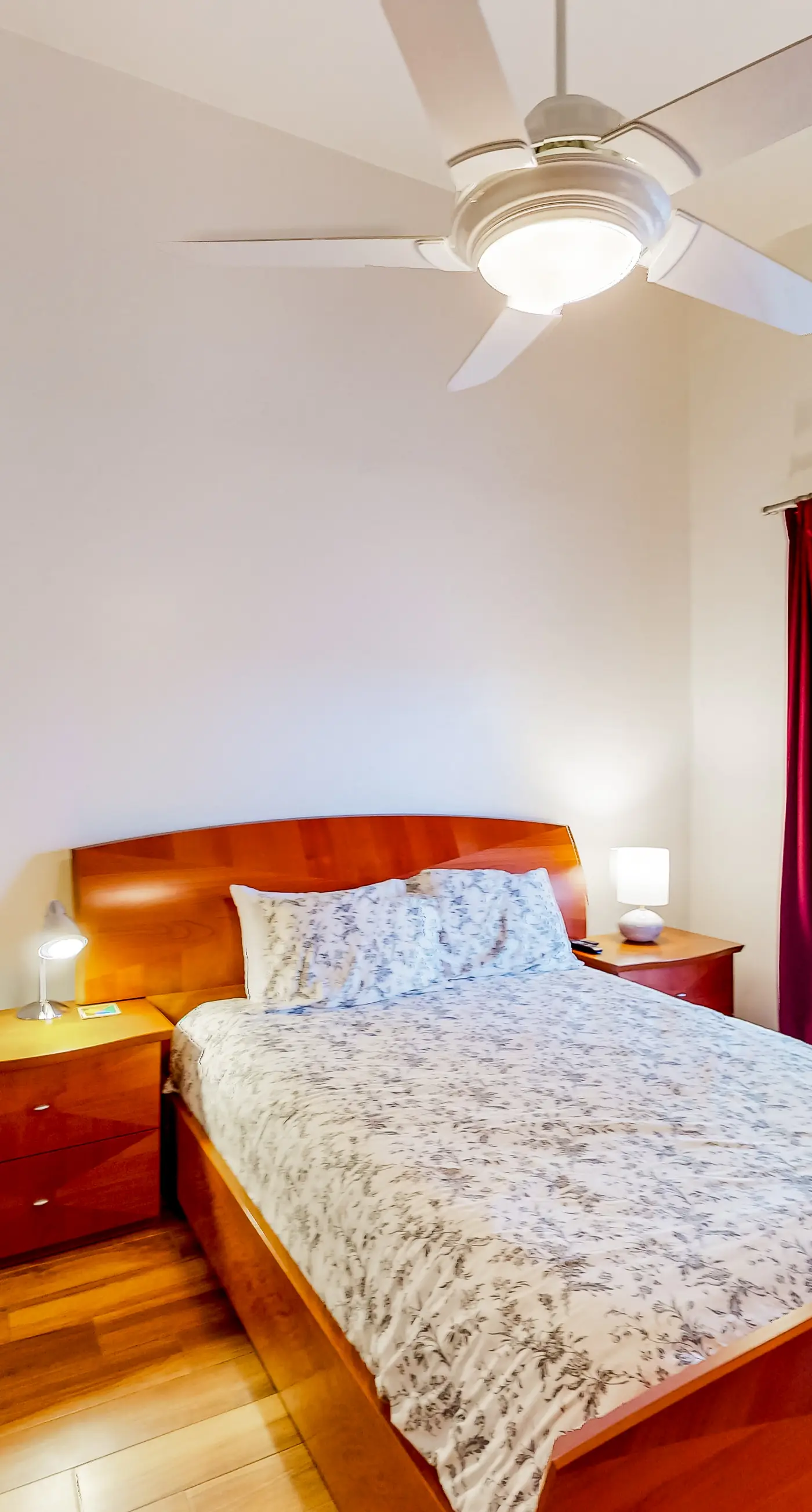 Endless Canyon Escape