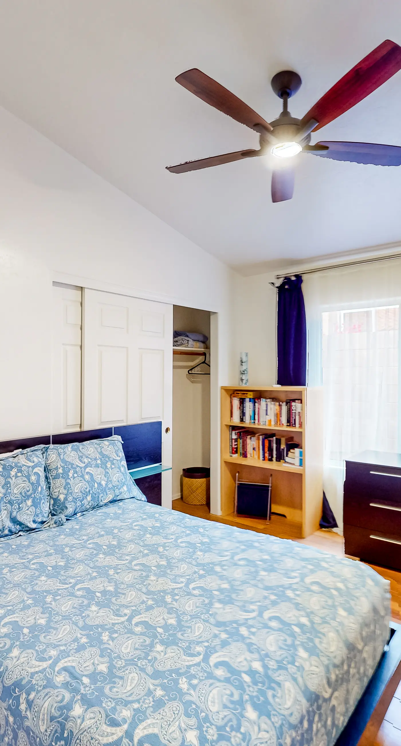 Endless Canyon Escape