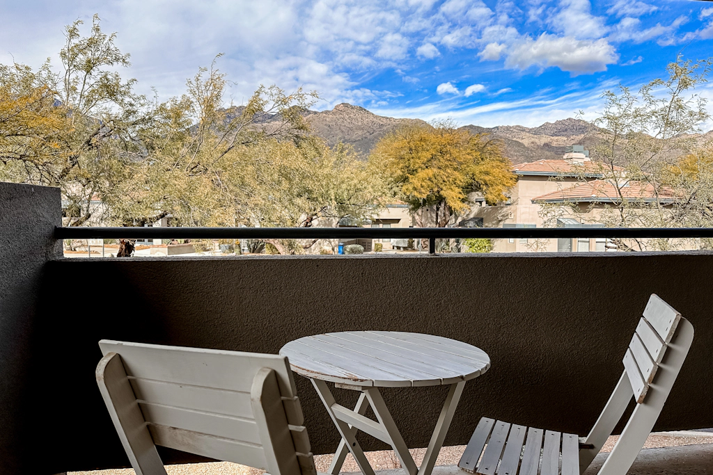 The Greens at Ventana Canyon #1205