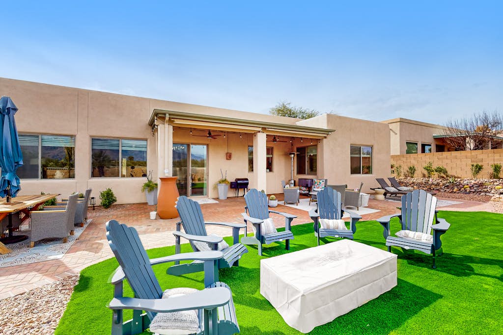 Dog-friendly home with mountain views, ample outdoor space, & washer/dryer