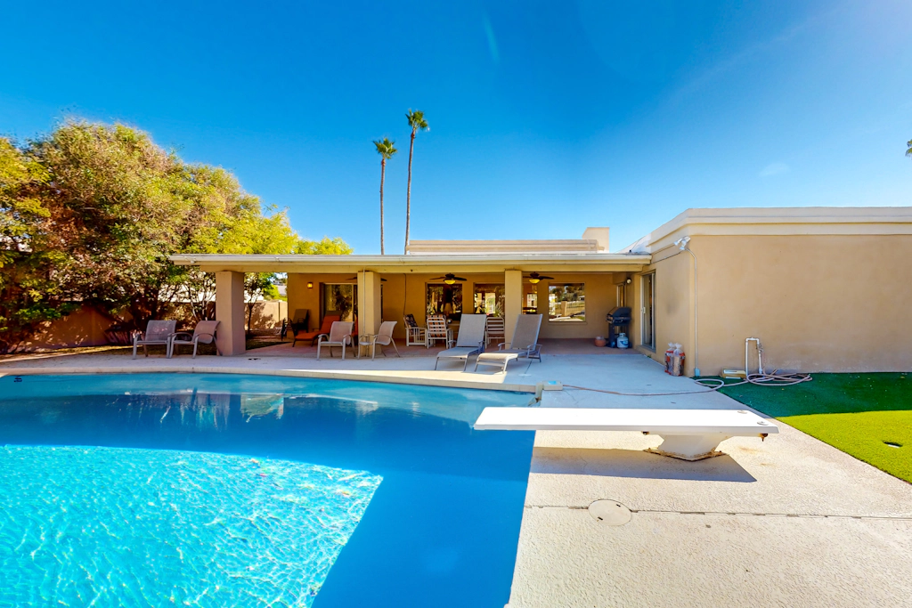 Golfside Haven Retreat