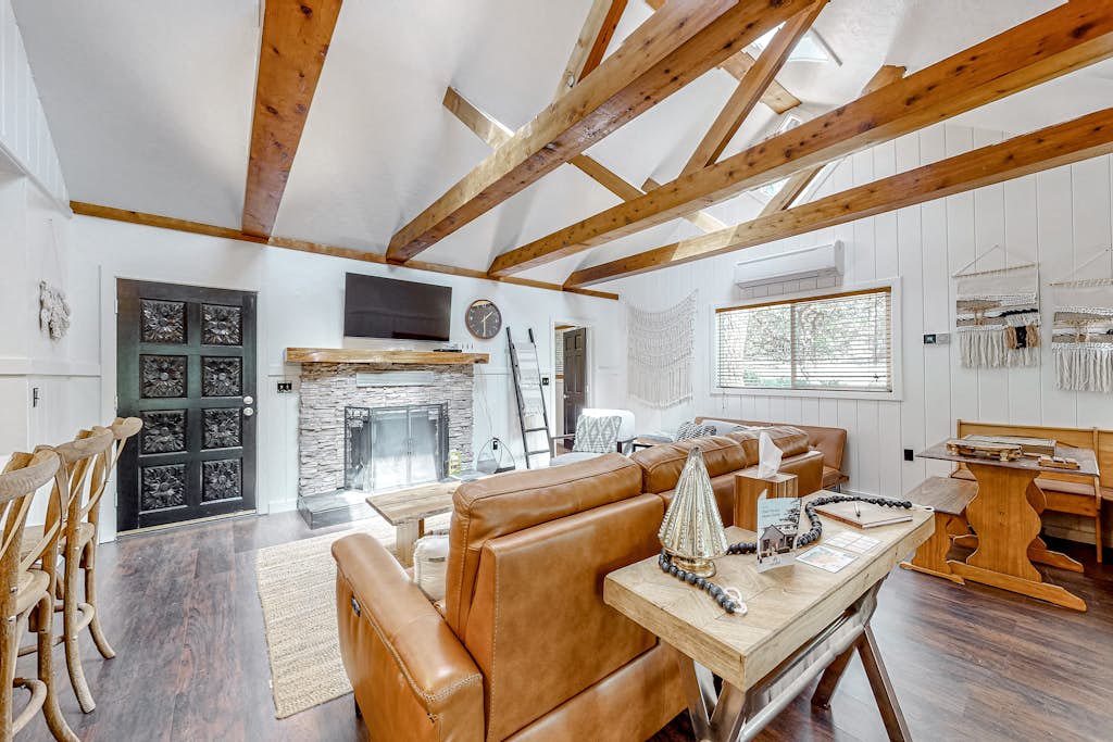 Dog-friendly, renovated home with fireplace & amazing deck