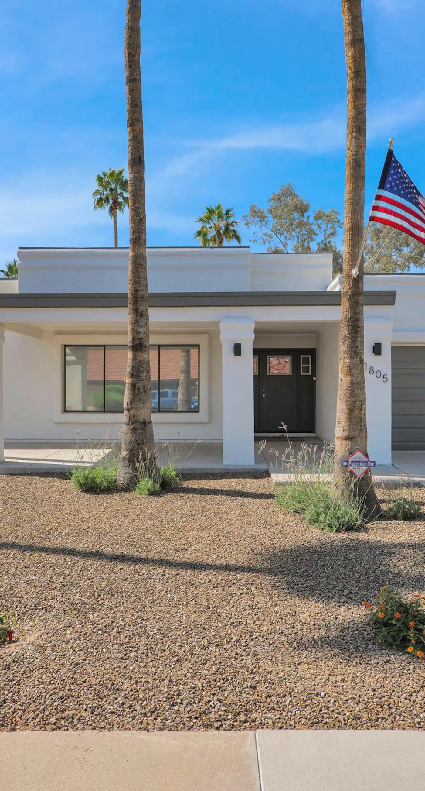 Sunlit Serenity in Tempe