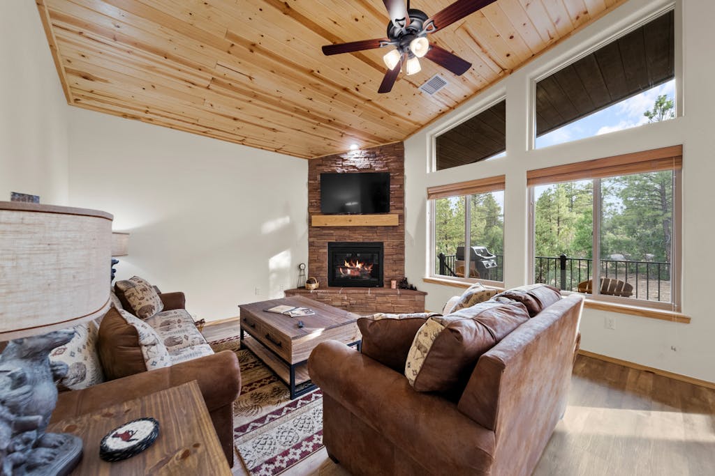 Luxury home with patio, fireplace, BBQ grill, golf nearby