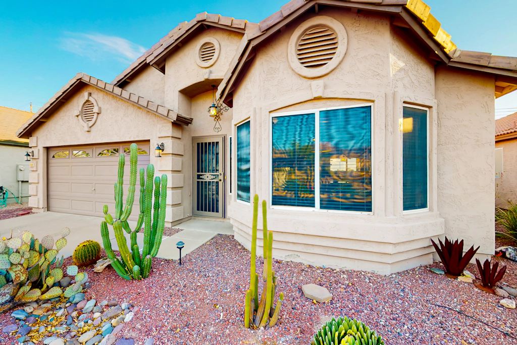 Gold Canyon Getaway