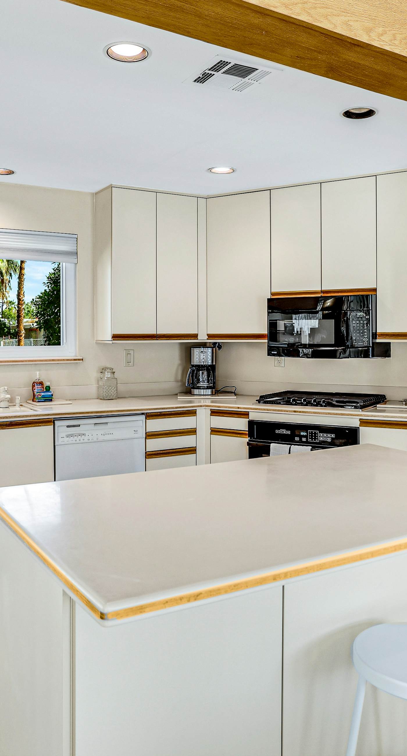 The Joshua Tree Place - 69046