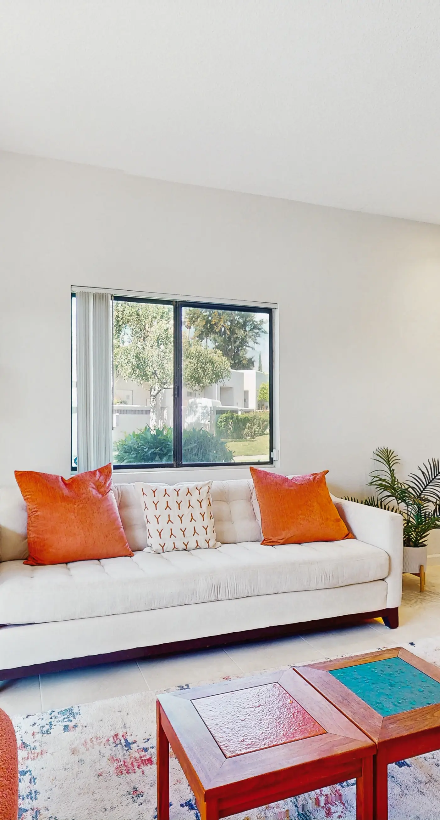 Modern & Breezy