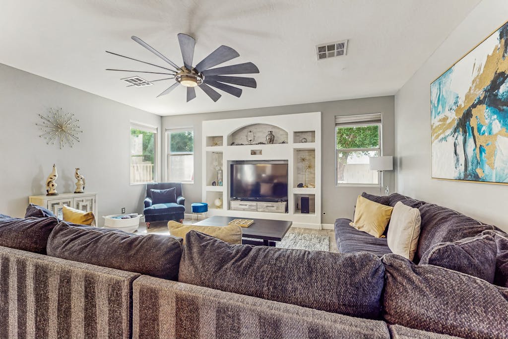 Exquisite home with firepit, game room, heated pool, pool spa, & putting green