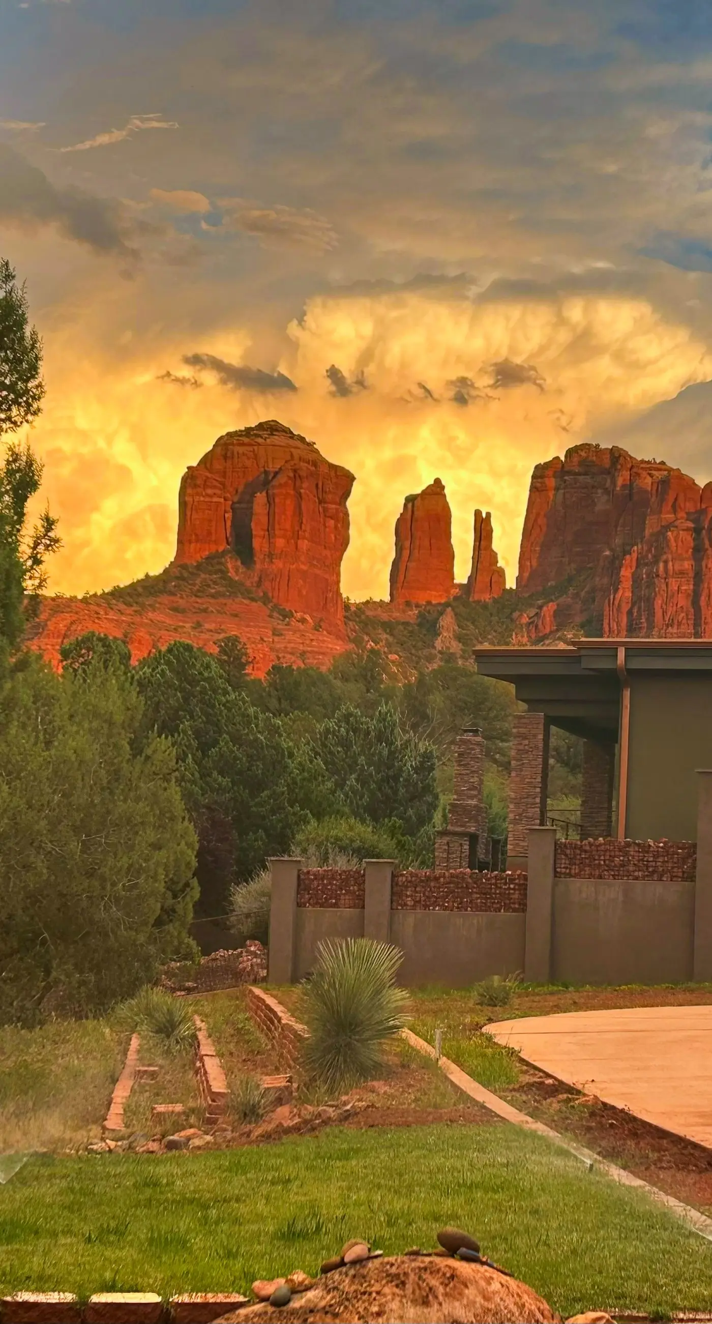 Creekside Casa & Casita