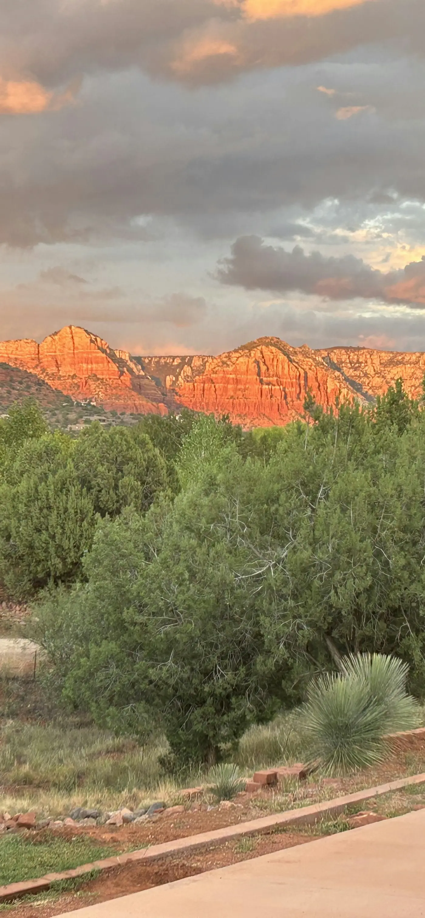 Creekside Casa & Casita