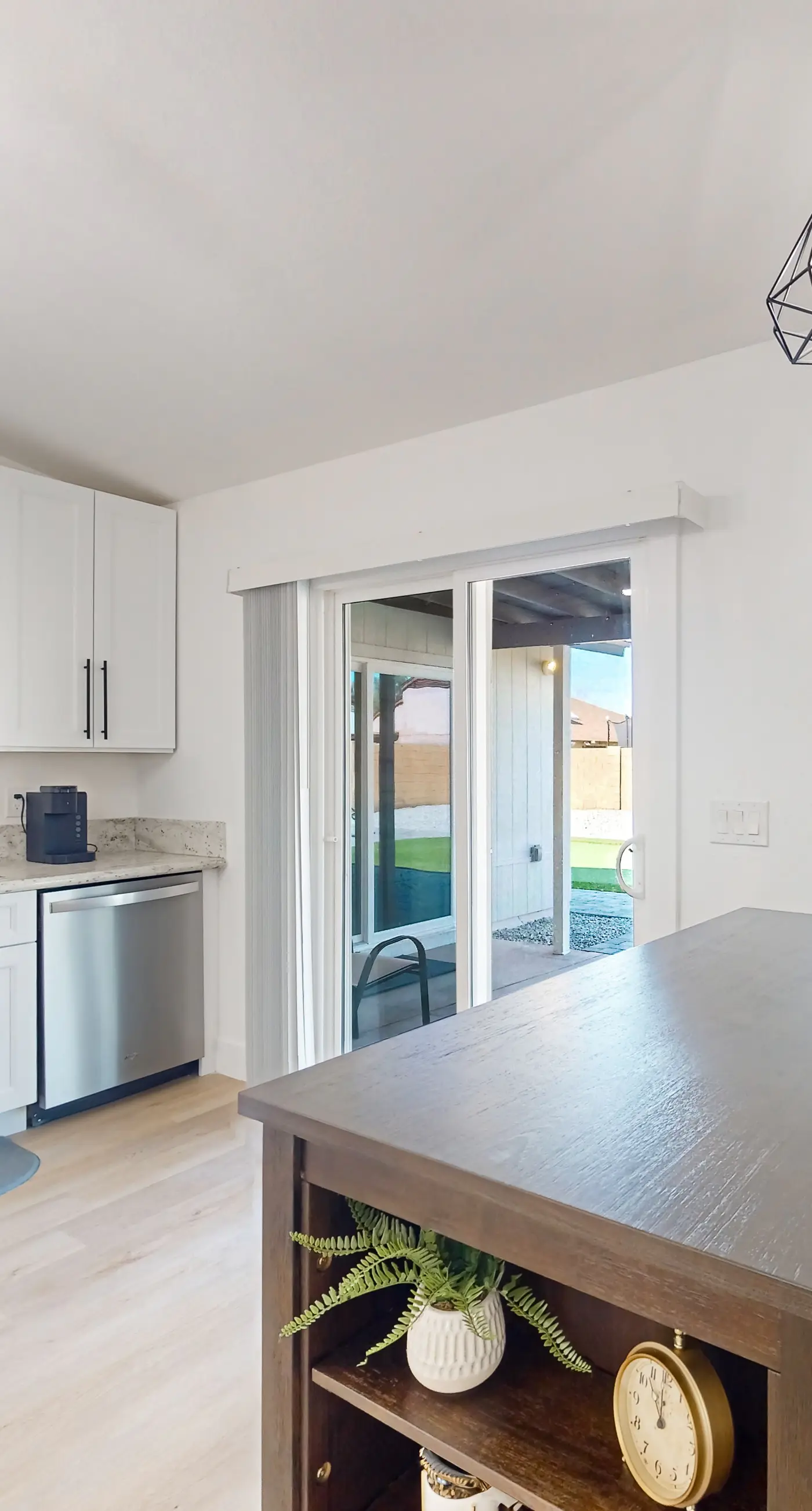 Glorious Glendale Getaway