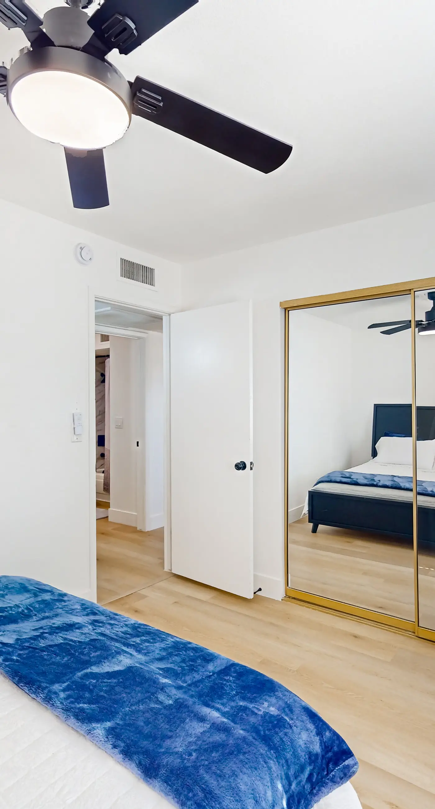 Glorious Glendale Getaway