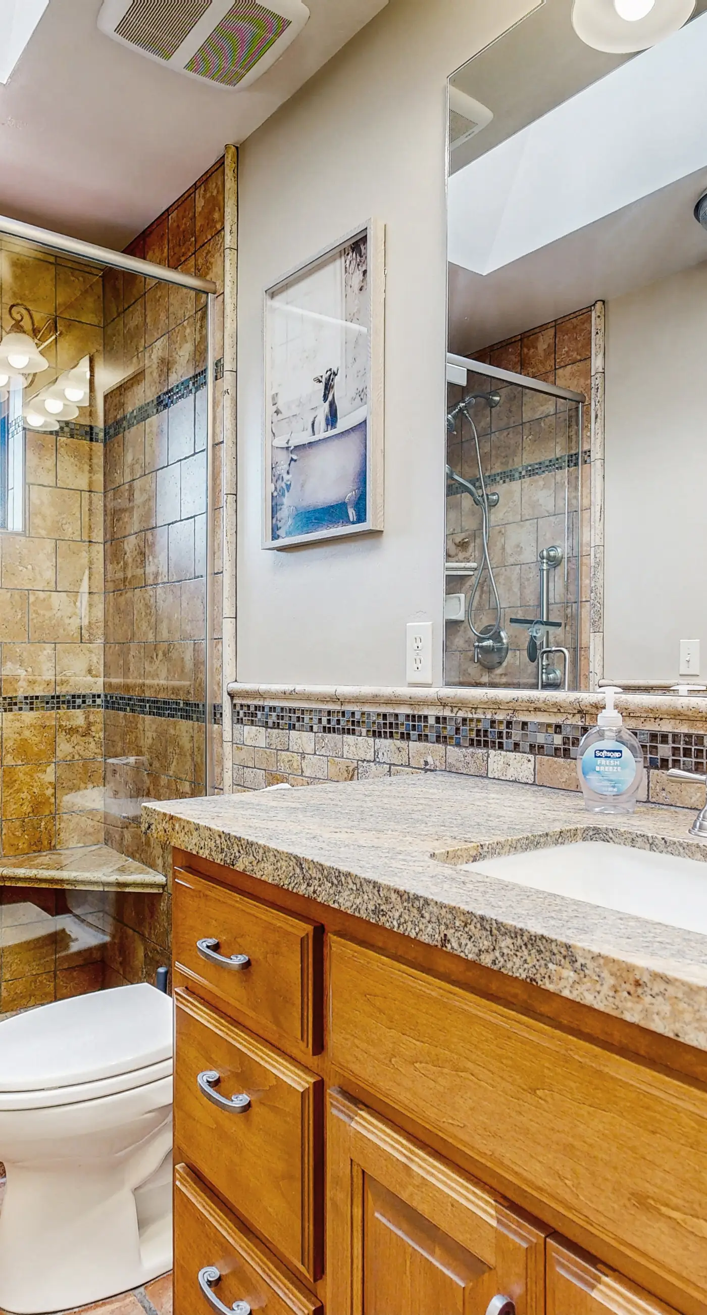 Luxury on Lynette