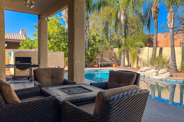 Classic, dog-friendly home with landscaped backyard, private pool & spa