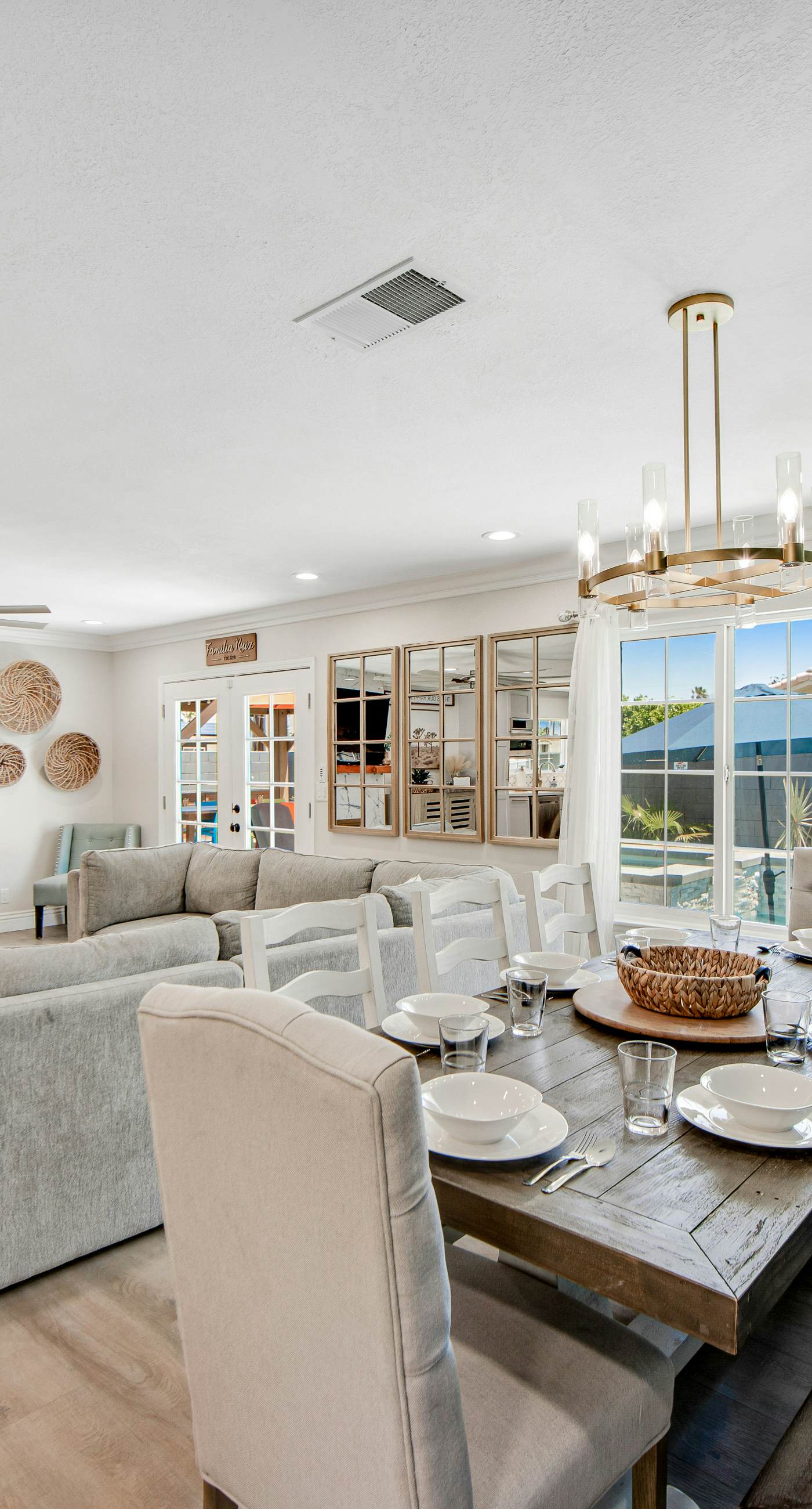 Desert Shadow - 4978