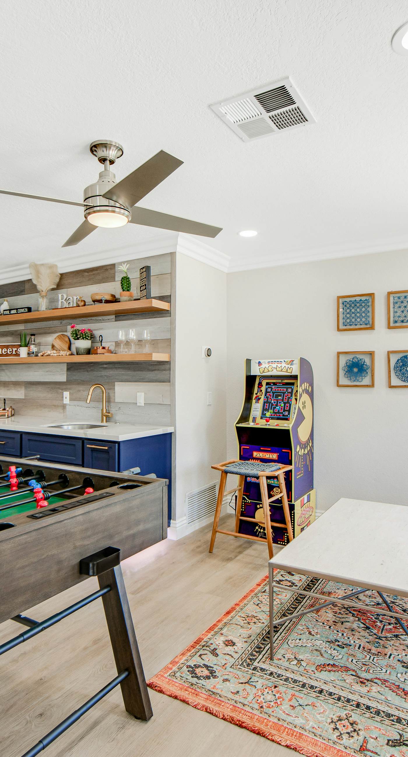 Desert Shadow - 4978