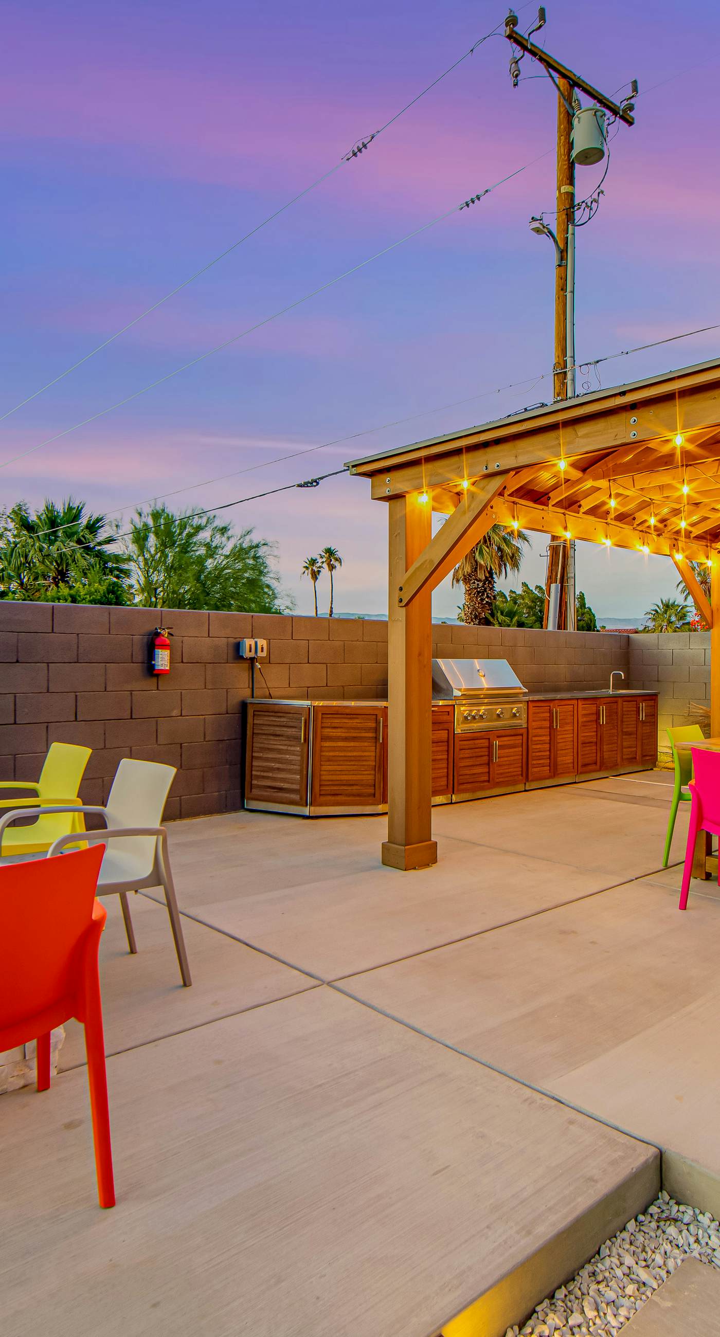 Desert Shadow - 4978