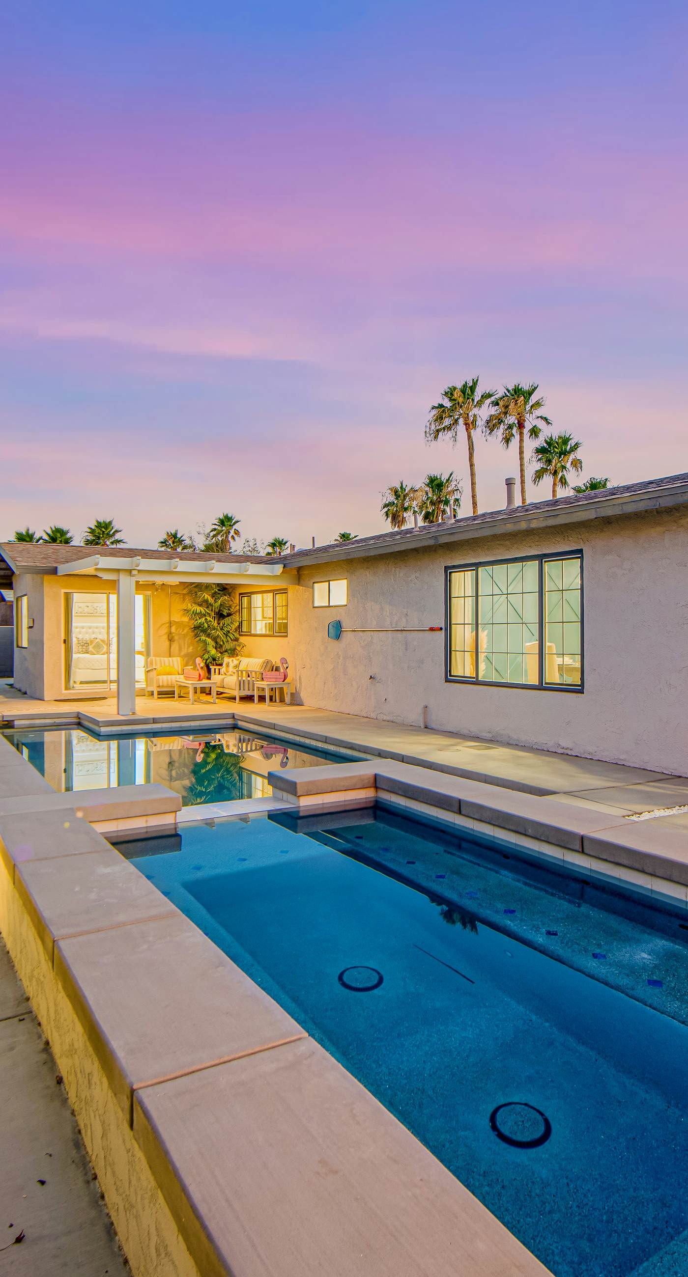 Desert Shadow - 4978