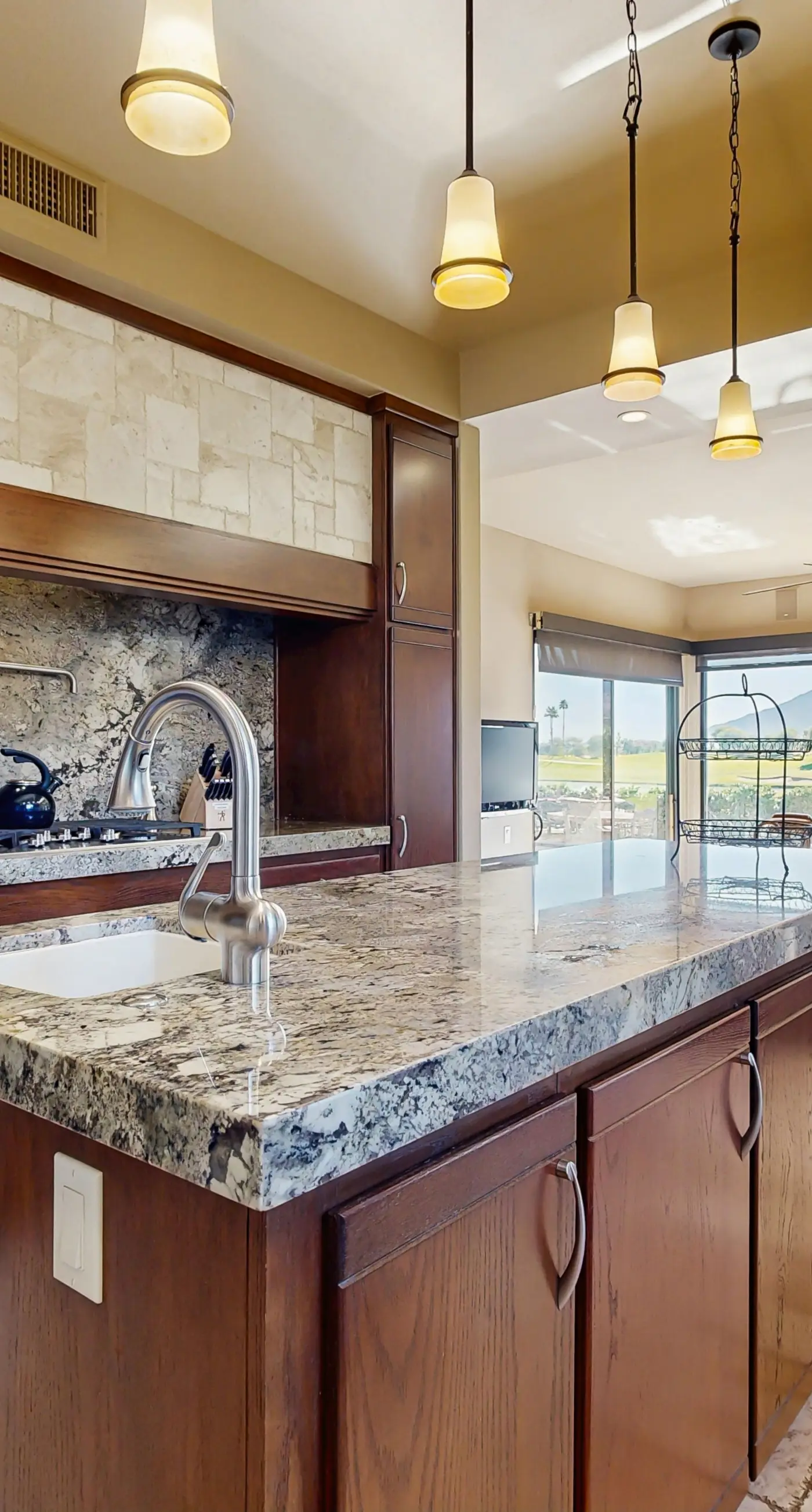 Escape to Luxury at PGA West-067092
