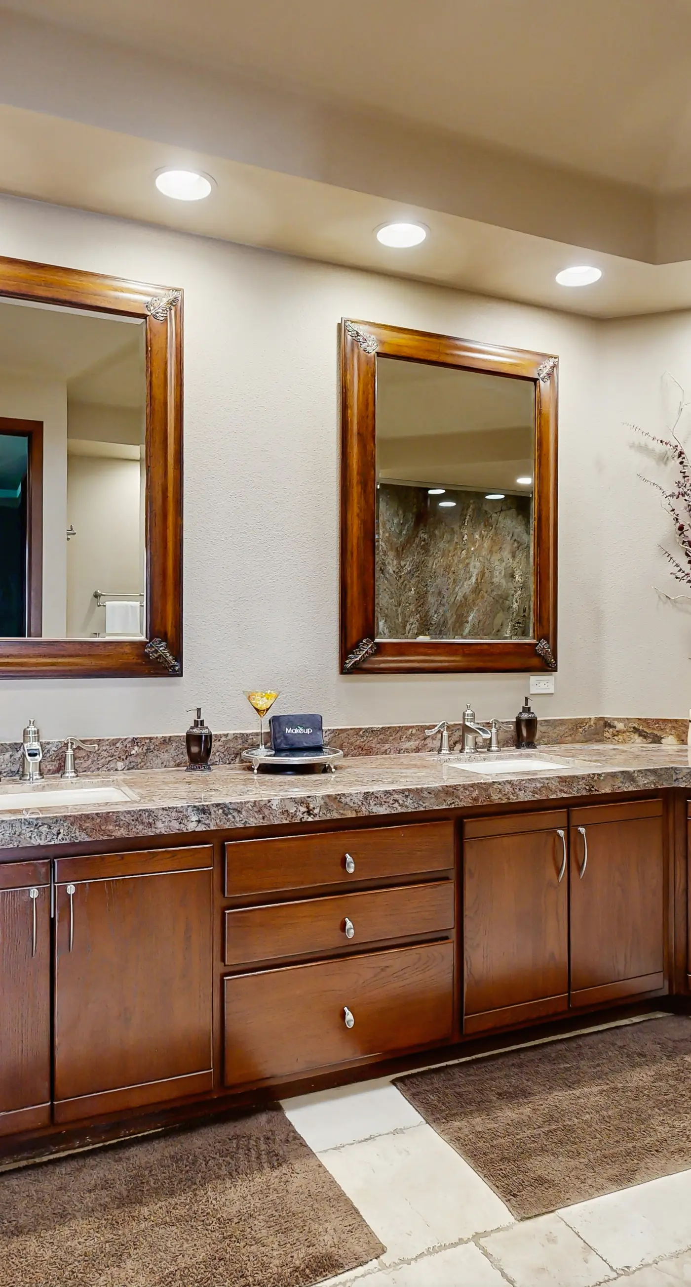 Escape to Luxury at PGA West-067092