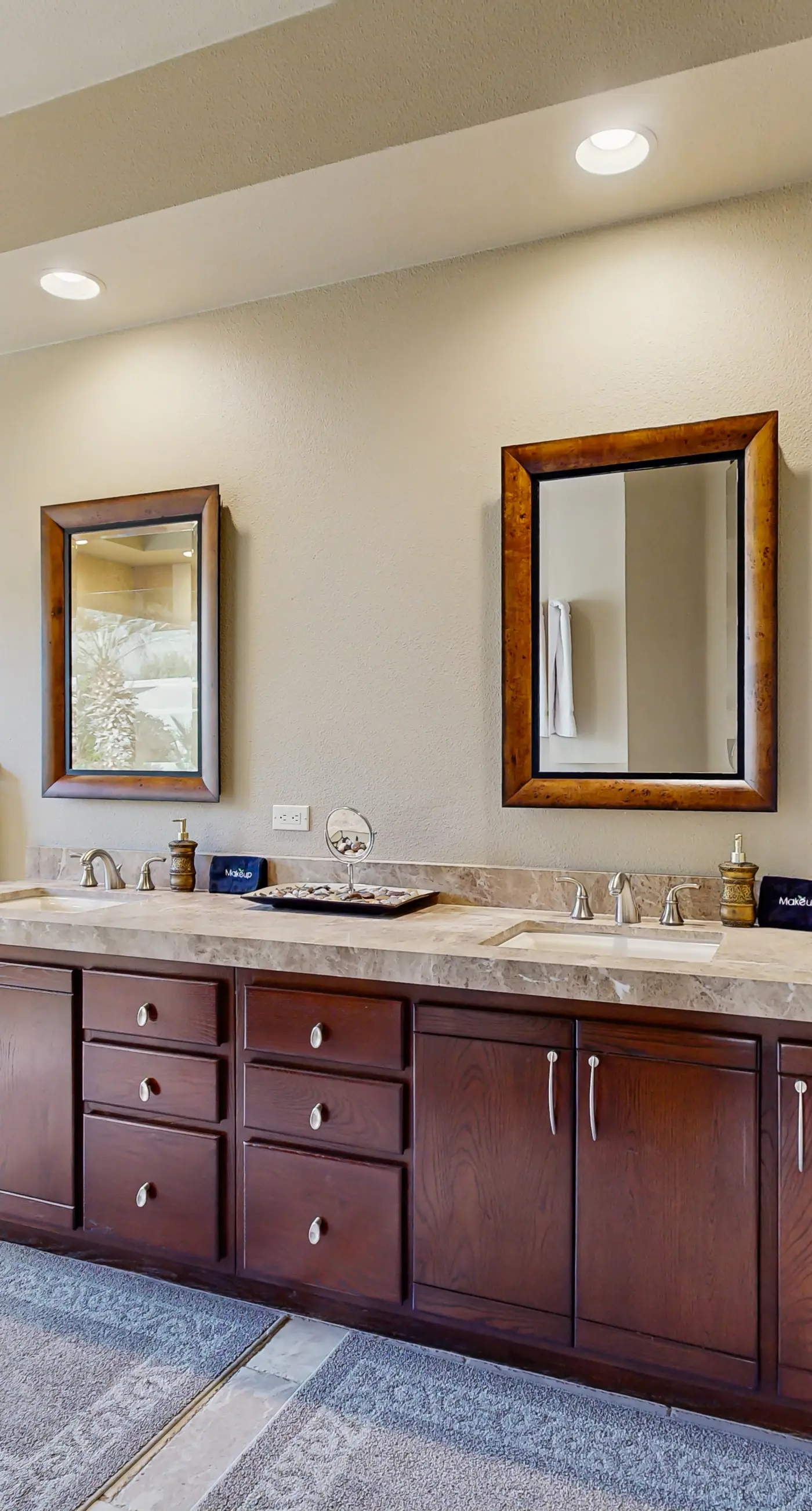 Escape to Luxury at PGA West-067092
