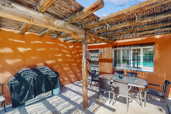Family-Friendly Desert Home w/ Mountain Views & Private Pool - 3BR - #110400