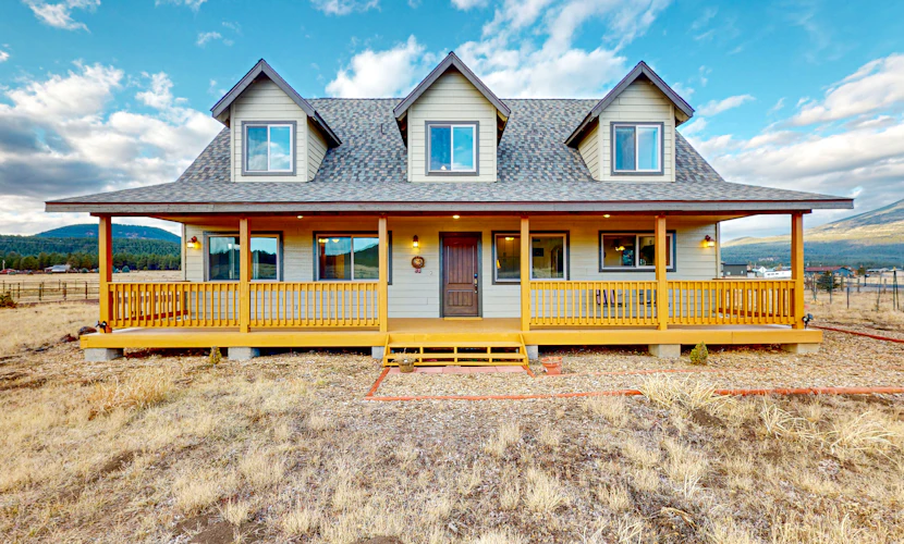 Charming Craftsman Escape Minutes from Snowbowl