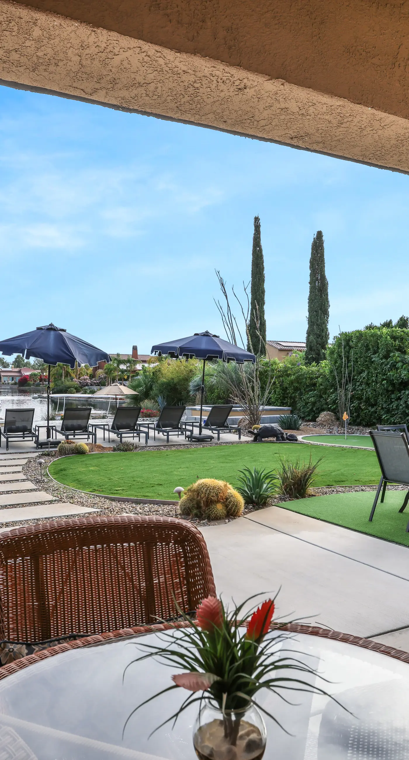 Luxury on the Lake Rancho Mirage