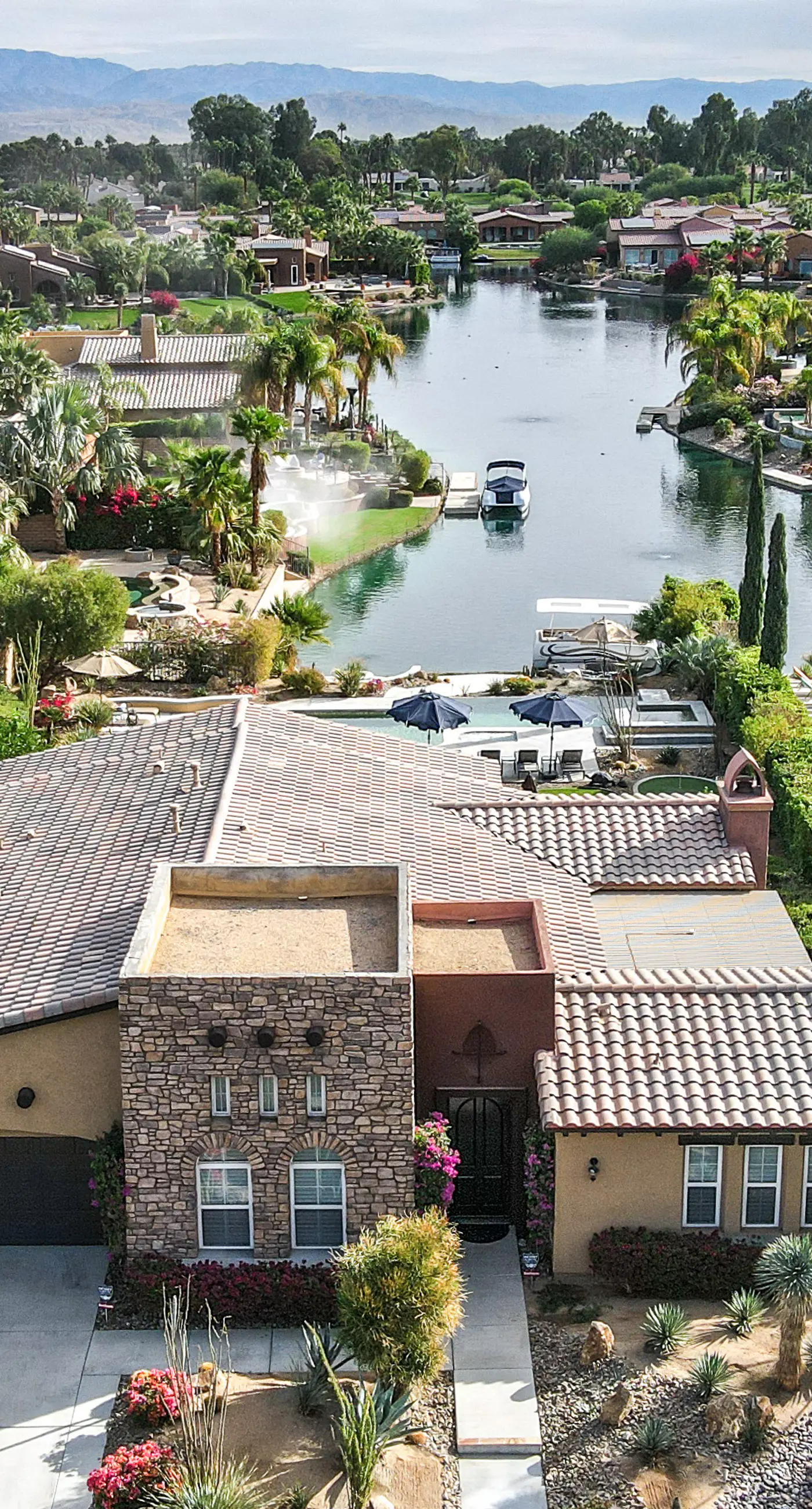 Luxury on the Lake Rancho Mirage