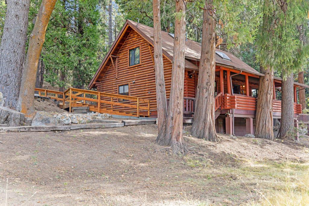 Deer Lane Lodge