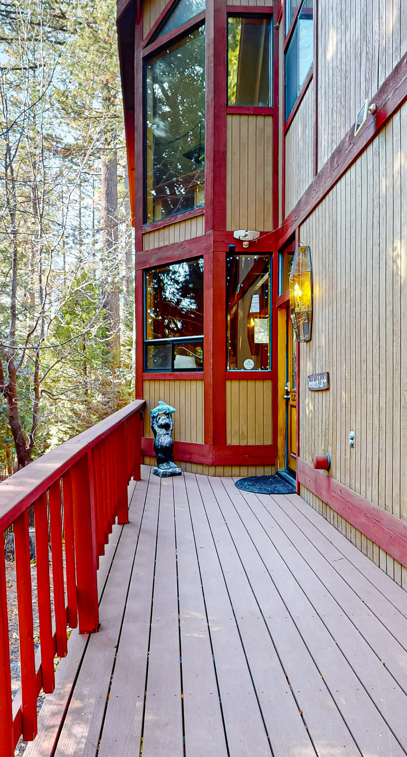 Strawberry Creek Cabin