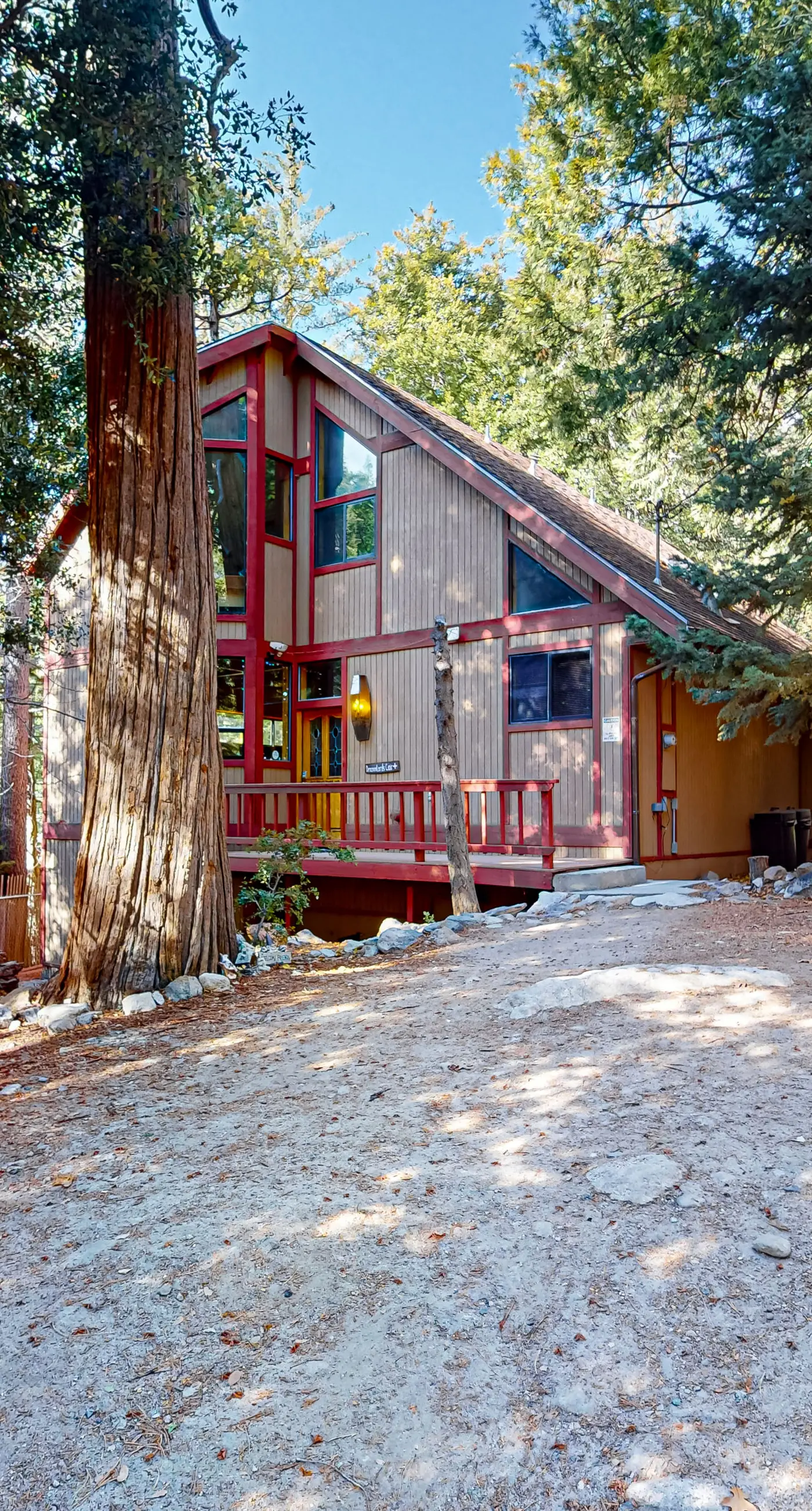 Strawberry Creek Cabin