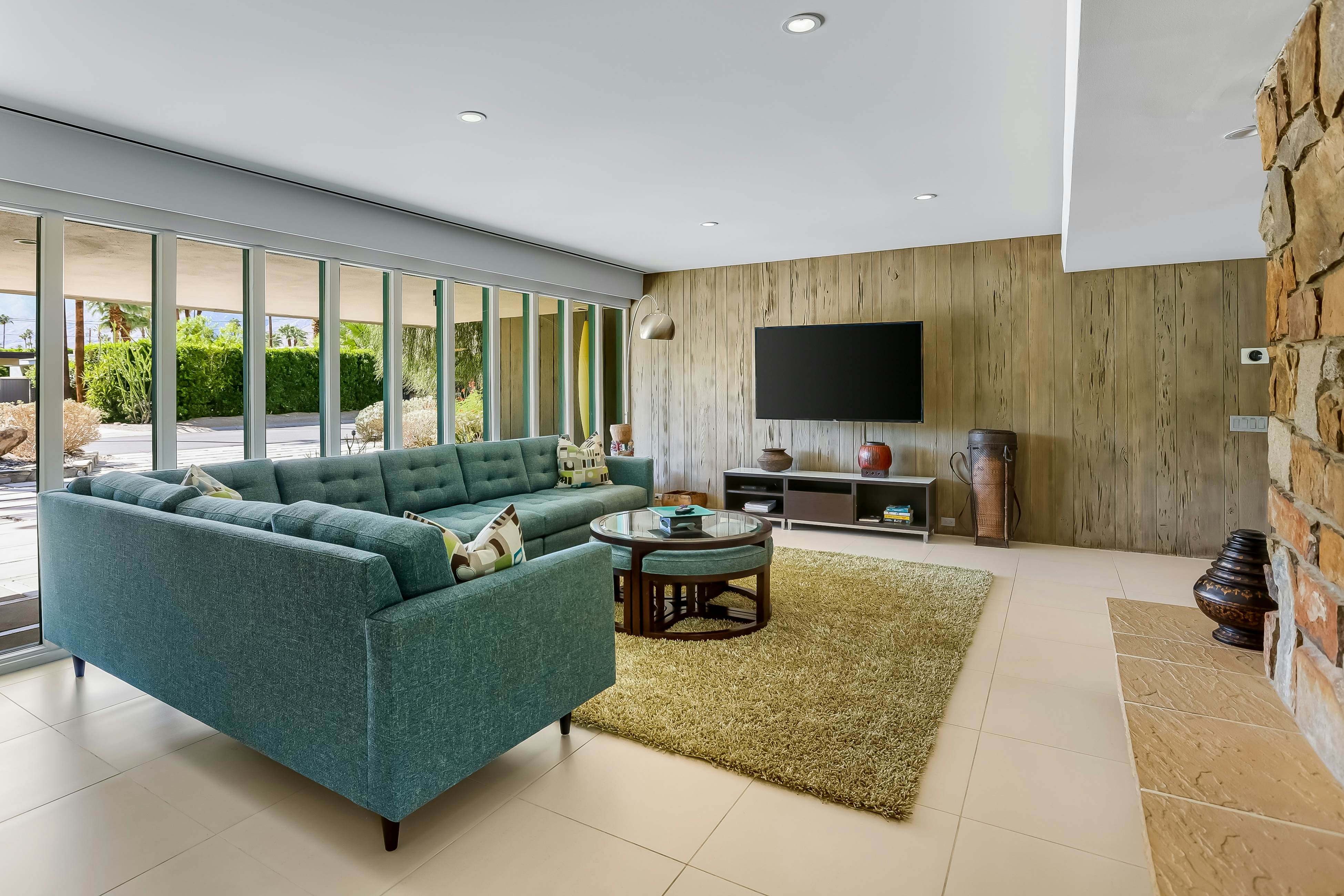 Palm Springs Perfection - 2243