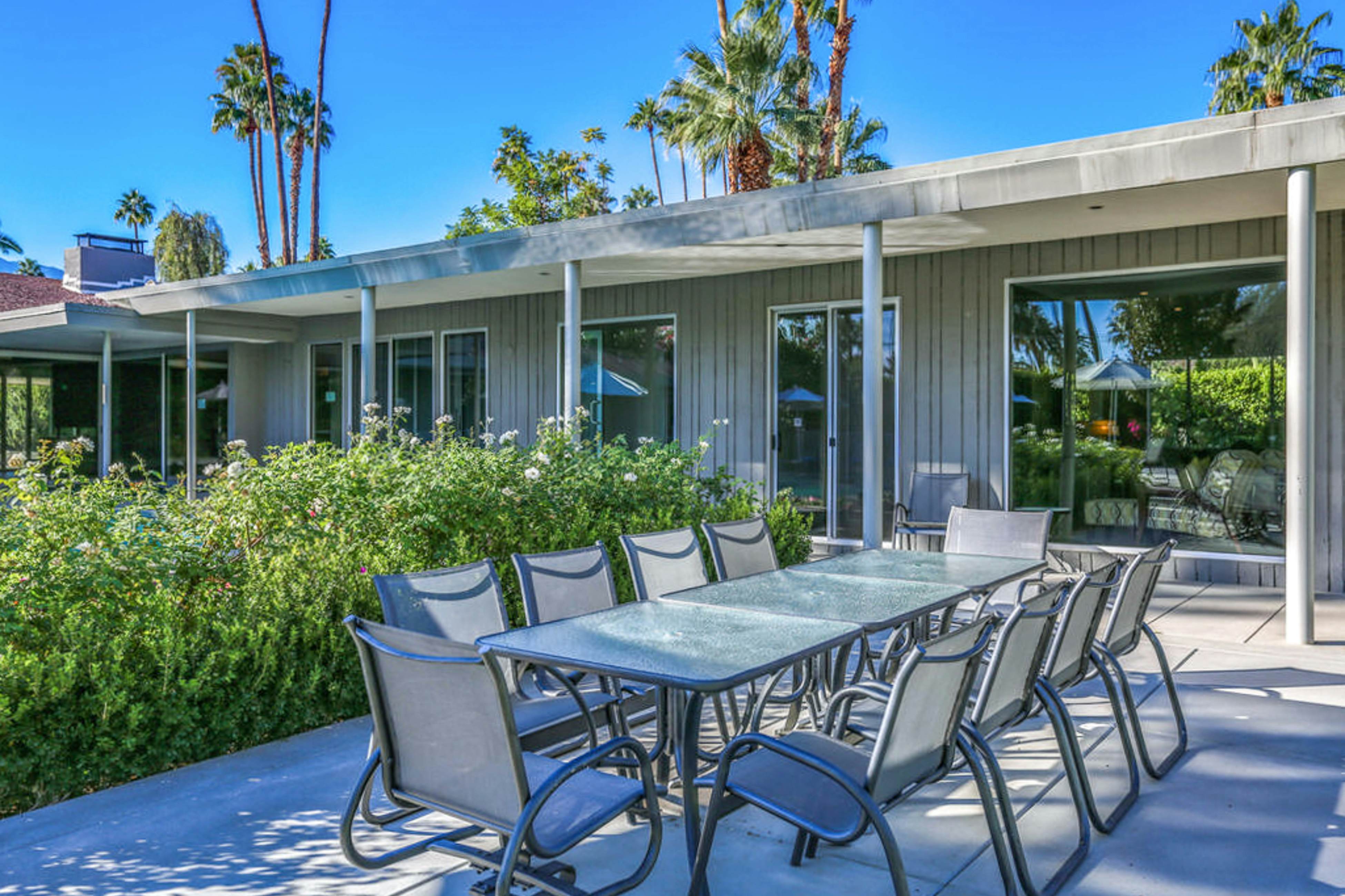 Palm Springs Perfection - 2243