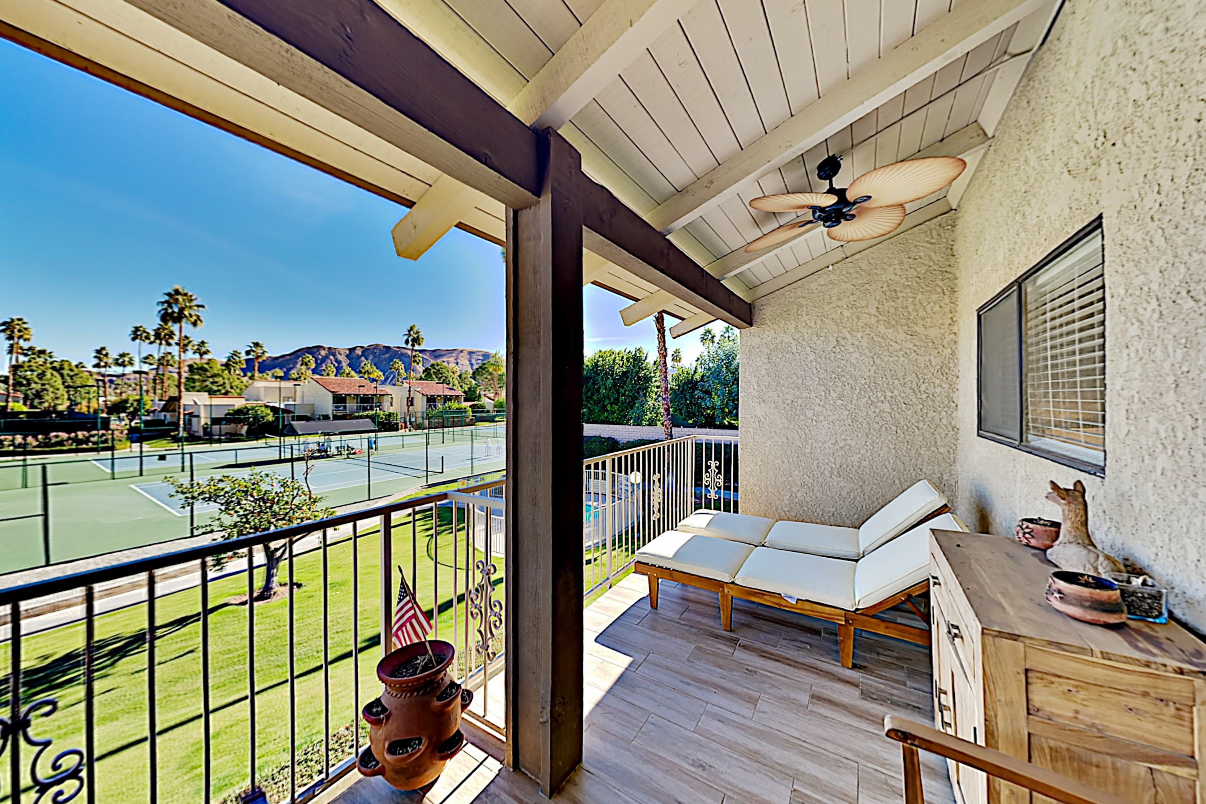 Dual-Suite Canyon Country Club Estados Condo | Pool, Hot Tub & Tennis