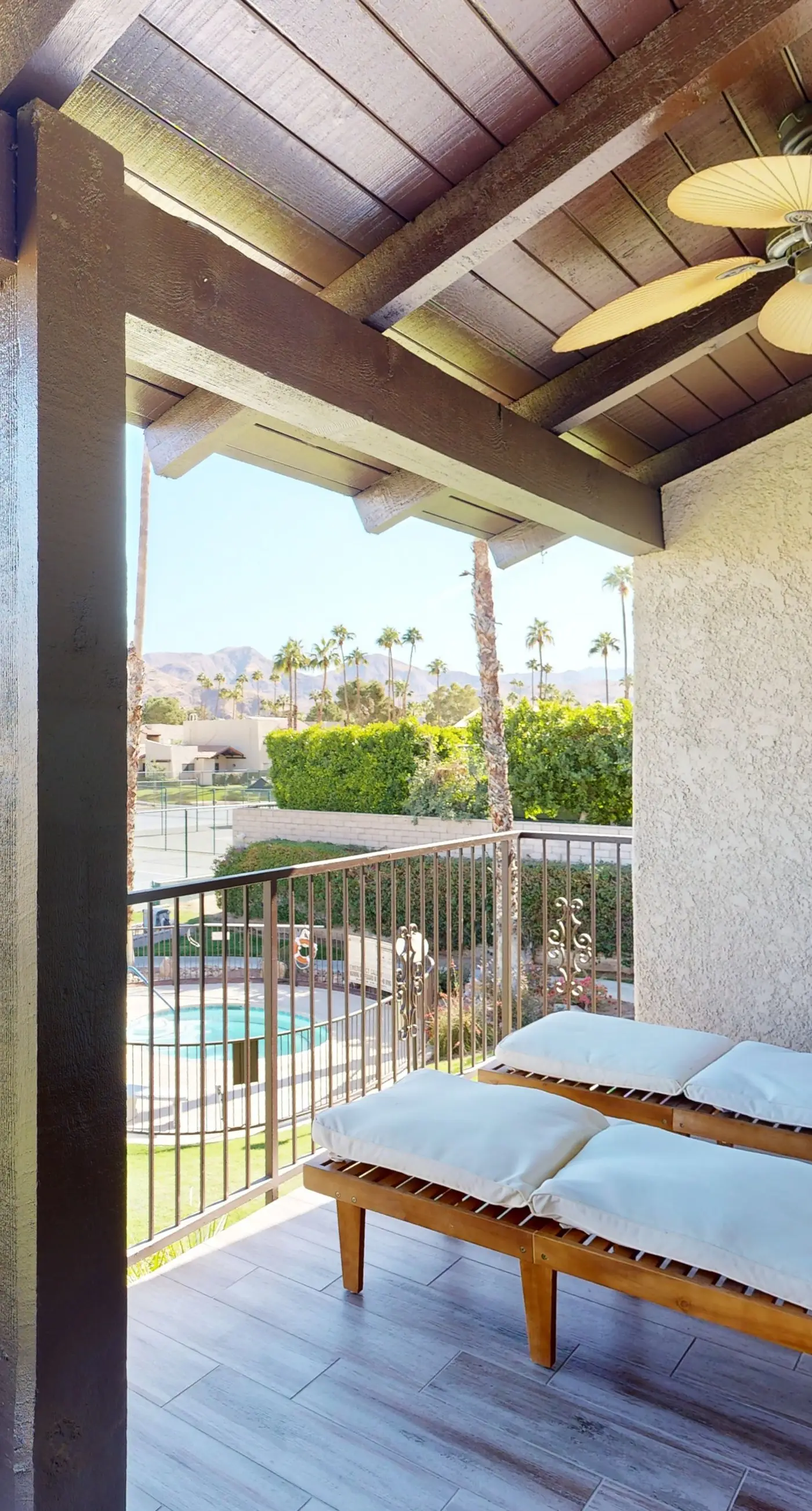 Canyon Country Club Unit 58