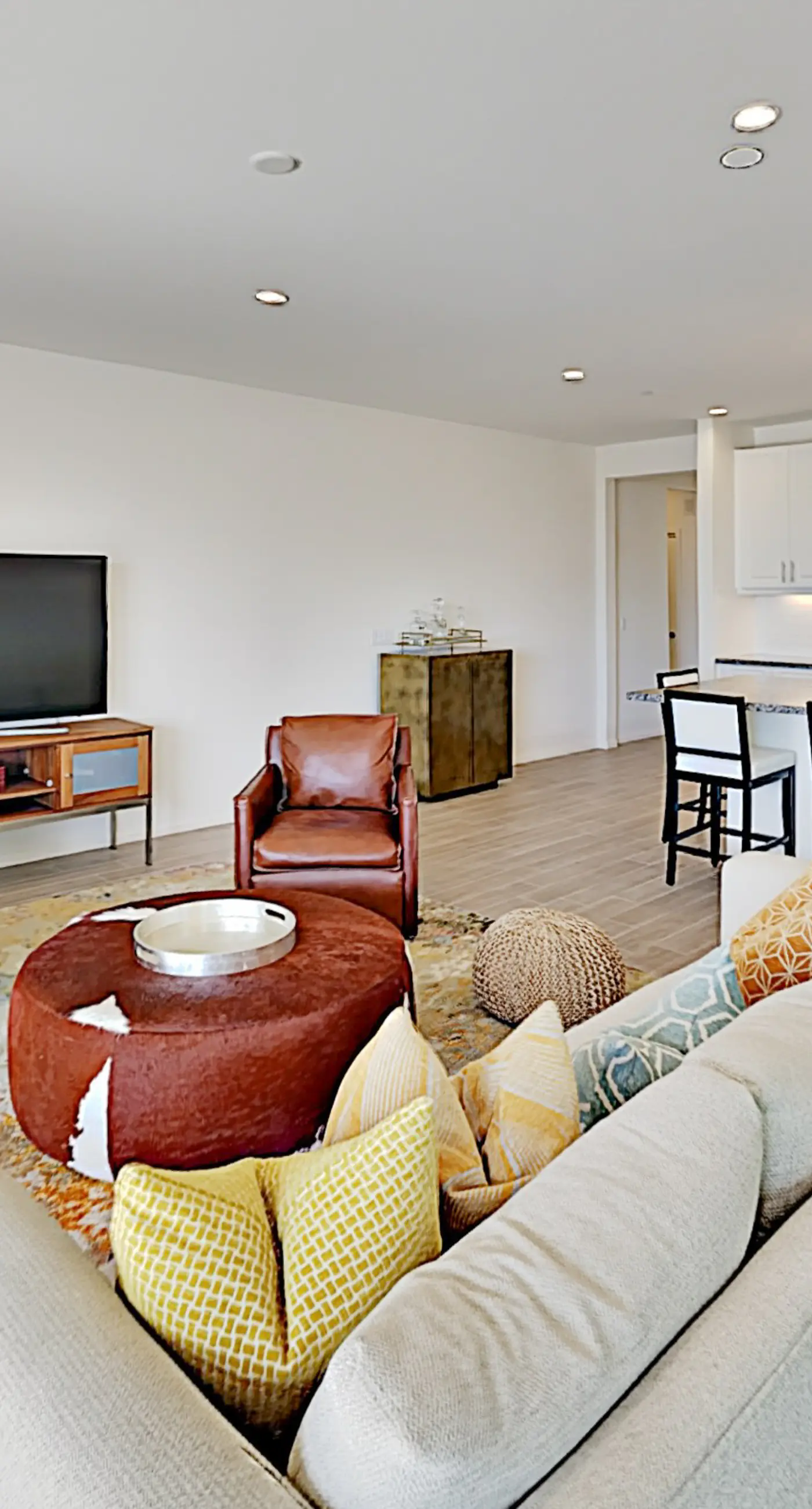 Murray Canyon Manor  -31-Day Minimum Rental