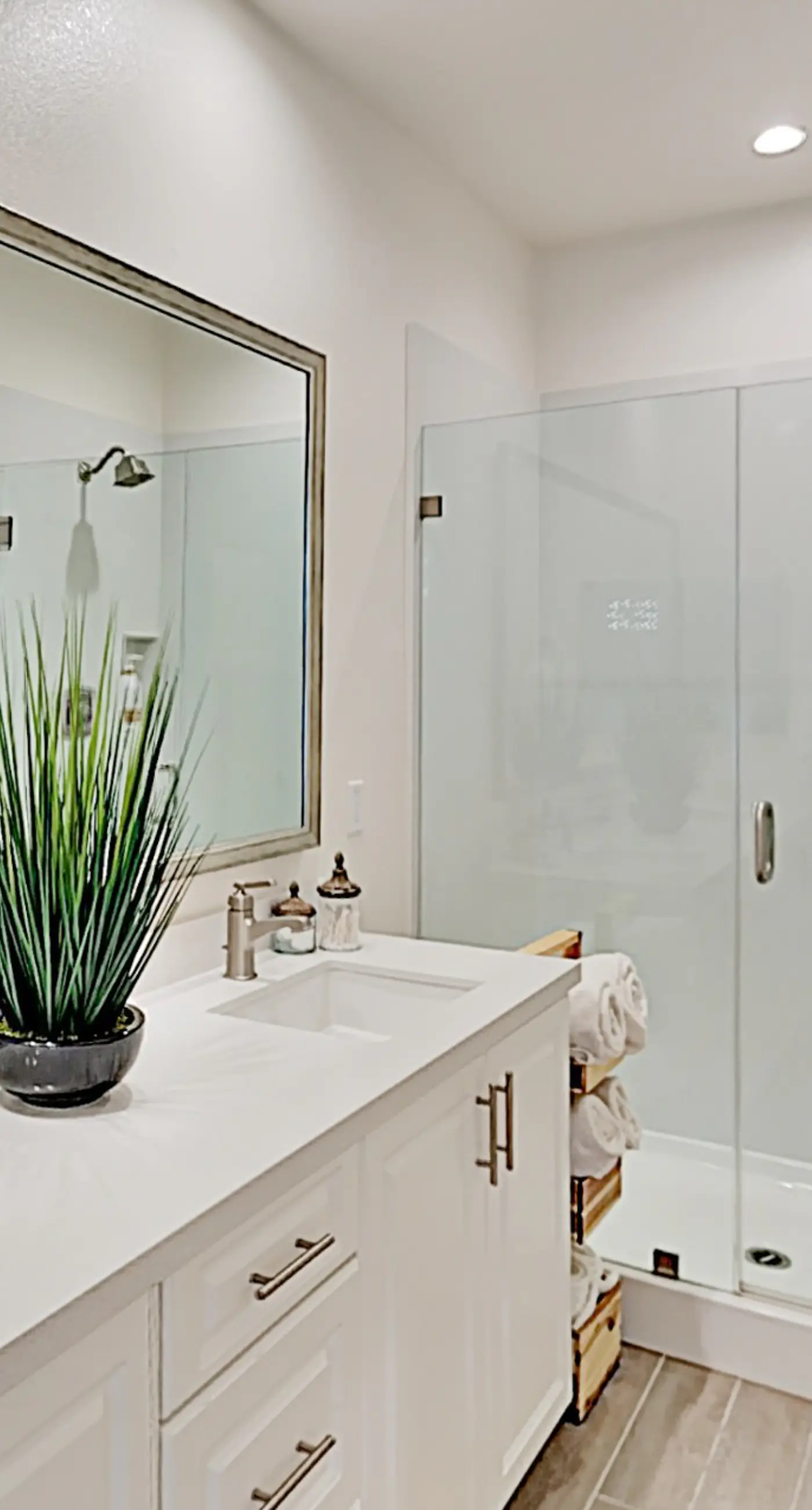 Murray Canyon Manor  -31-Day Minimum Rental