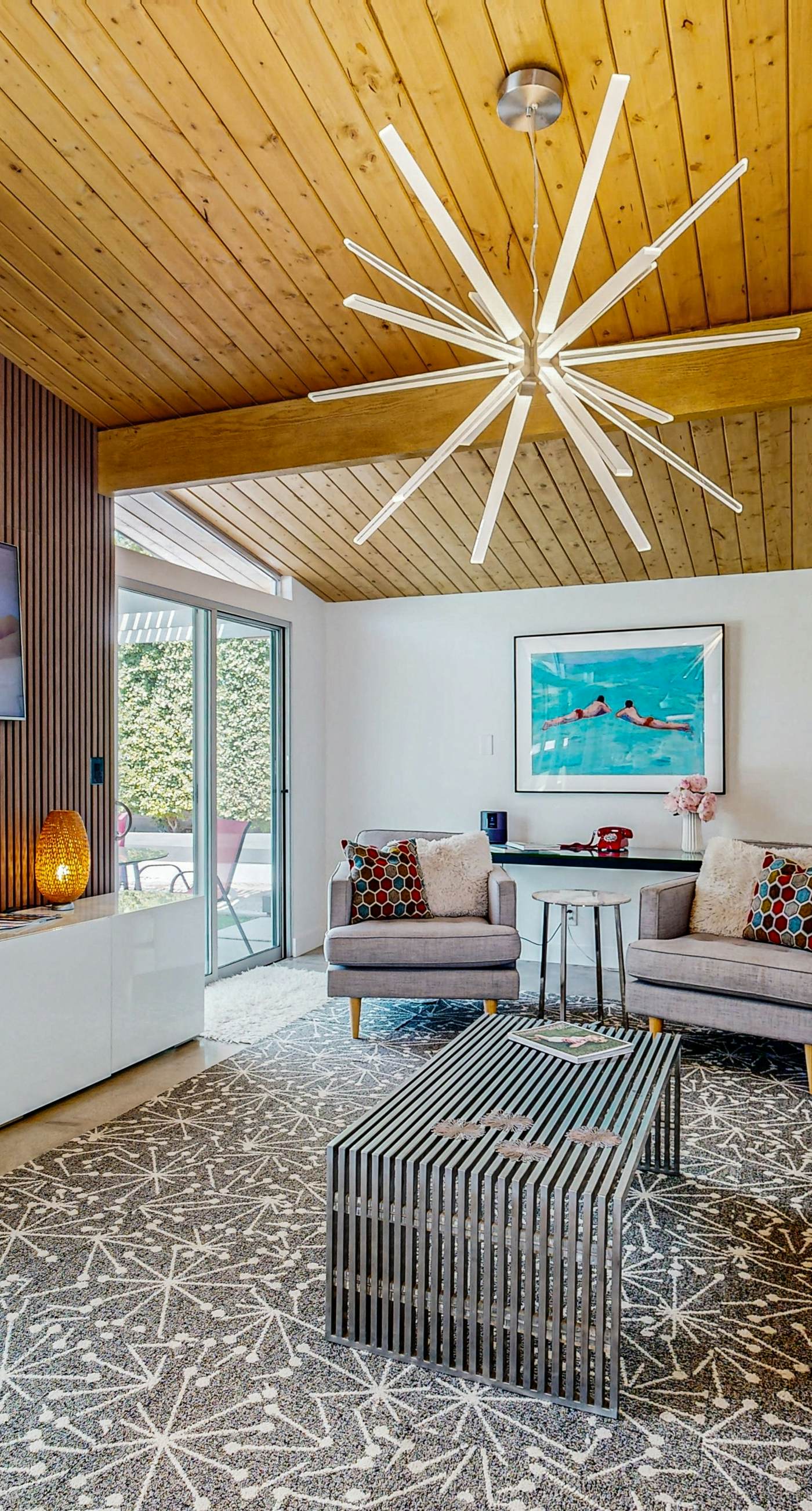 Iconic Mid-Century Modern Escape - 4729