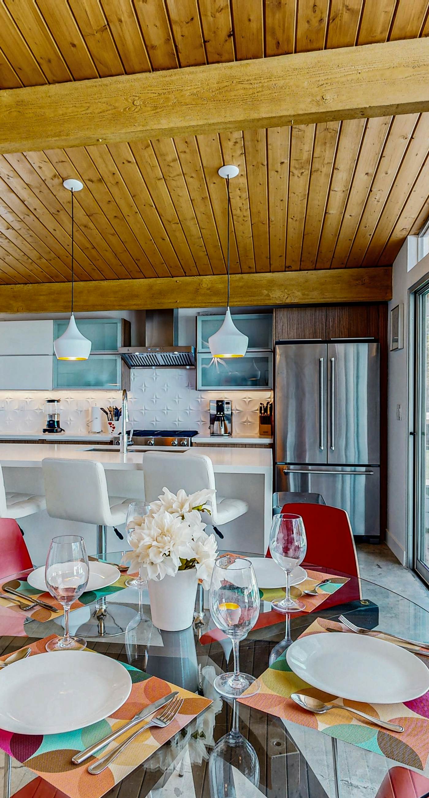 Iconic Mid-Century Modern Escape - 4729