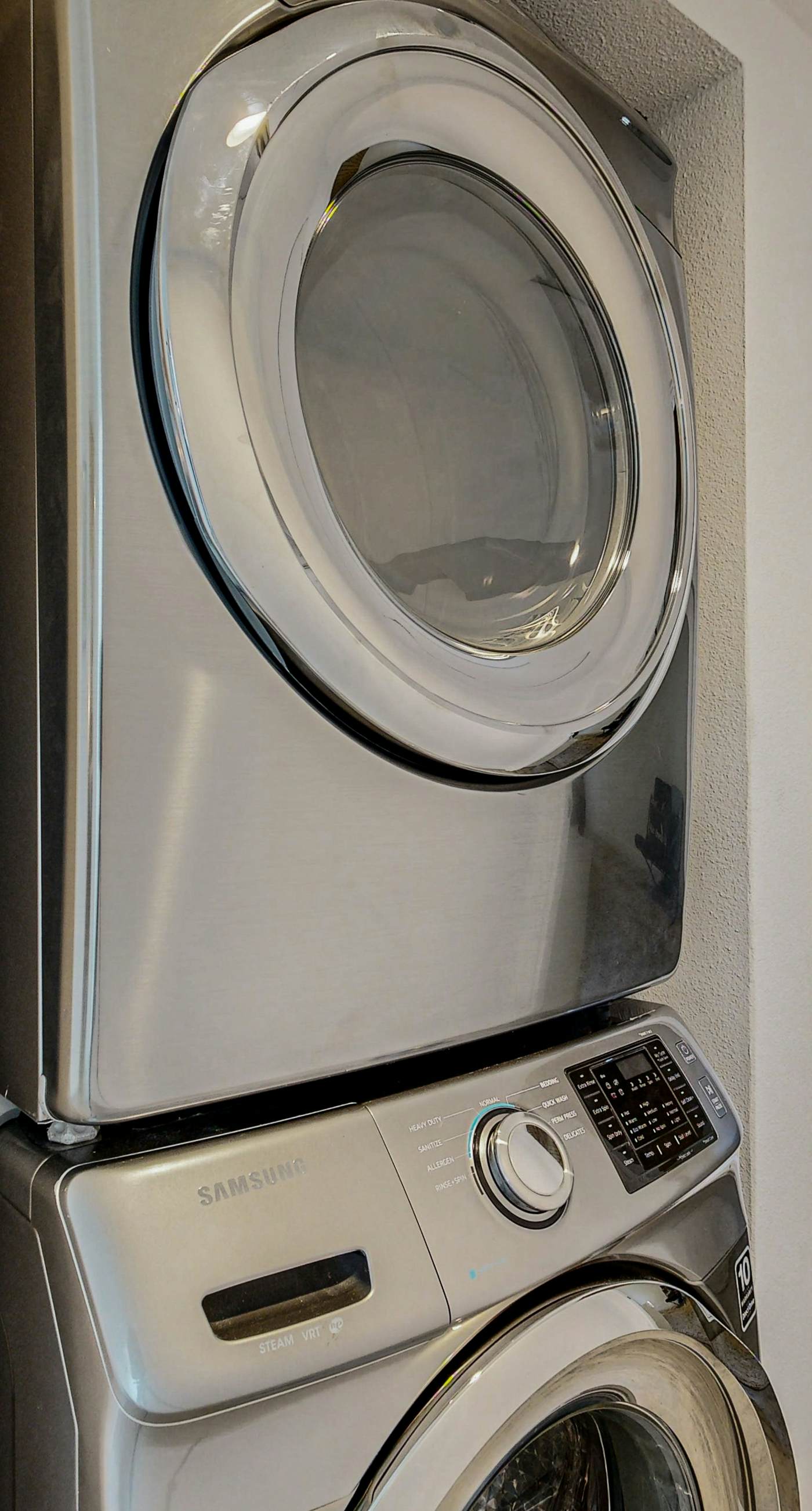 Iconic Mid-Century Modern Escape - 4729