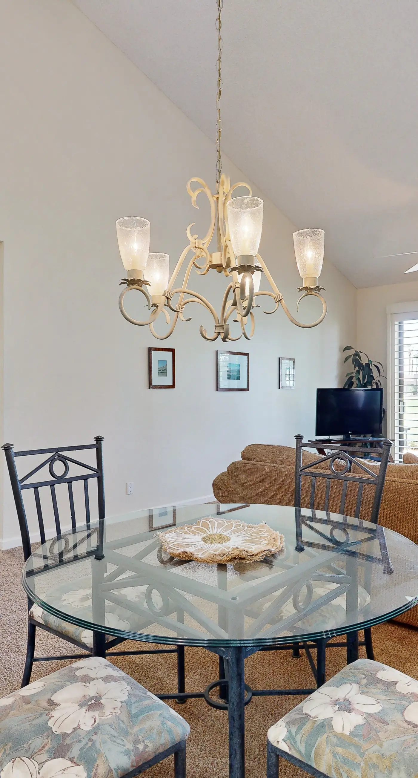Shoal Creek Manor