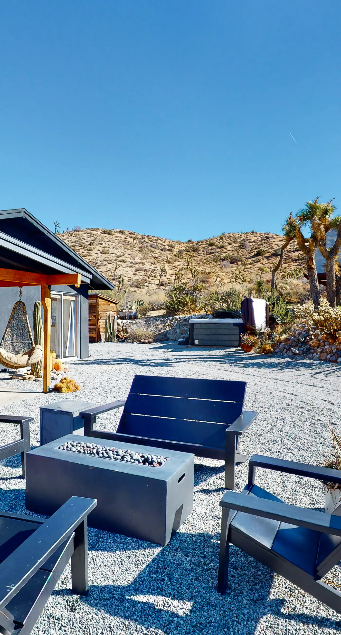 Desert Noir Retreat